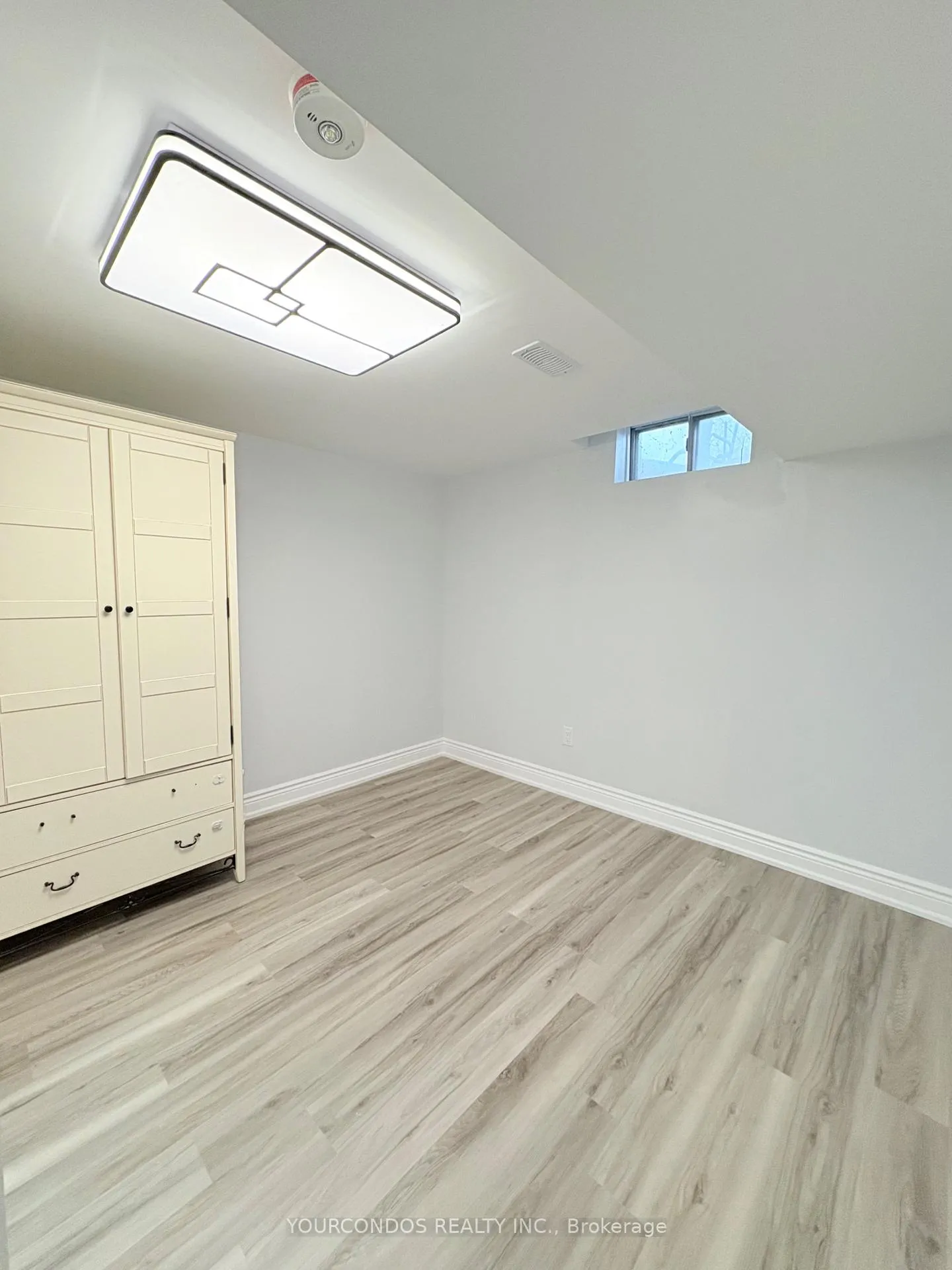 Photo 9 of Unit Bsmt, 30 Lavron Court, Markham, Middlefield — HOMEH