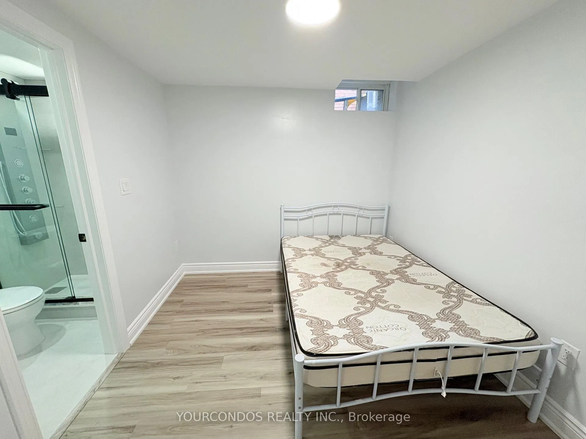 Photo 13 of Unit Bsmt, 30 Lavron Court, Markham, Middlefield — HOMEH