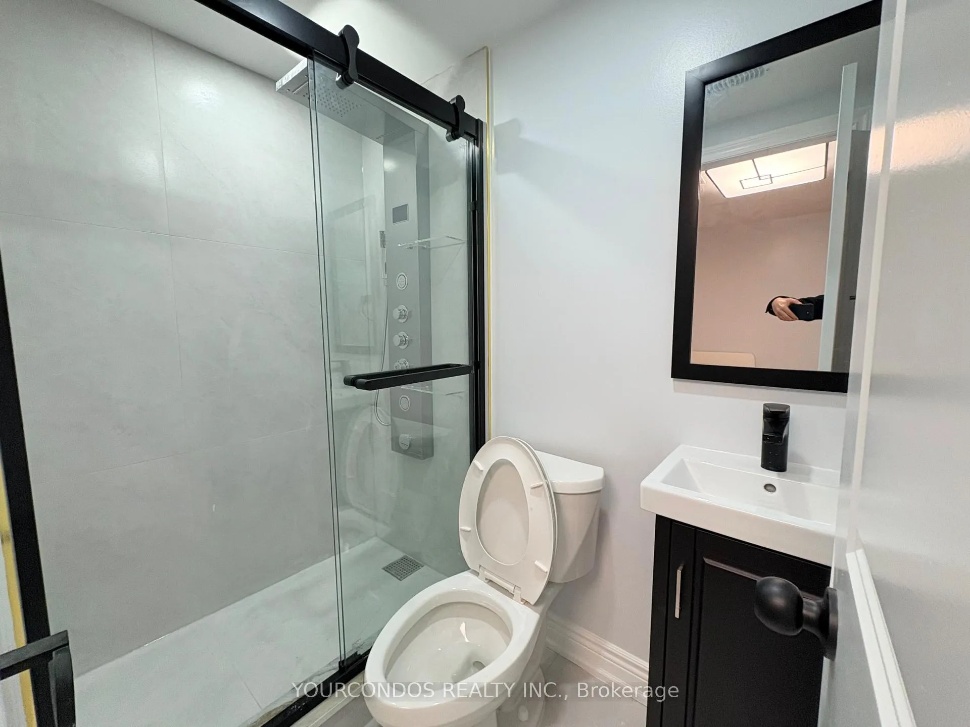 Photo 19 of Unit Bsmt, 30 Lavron Court, Markham, Middlefield — HOMEH