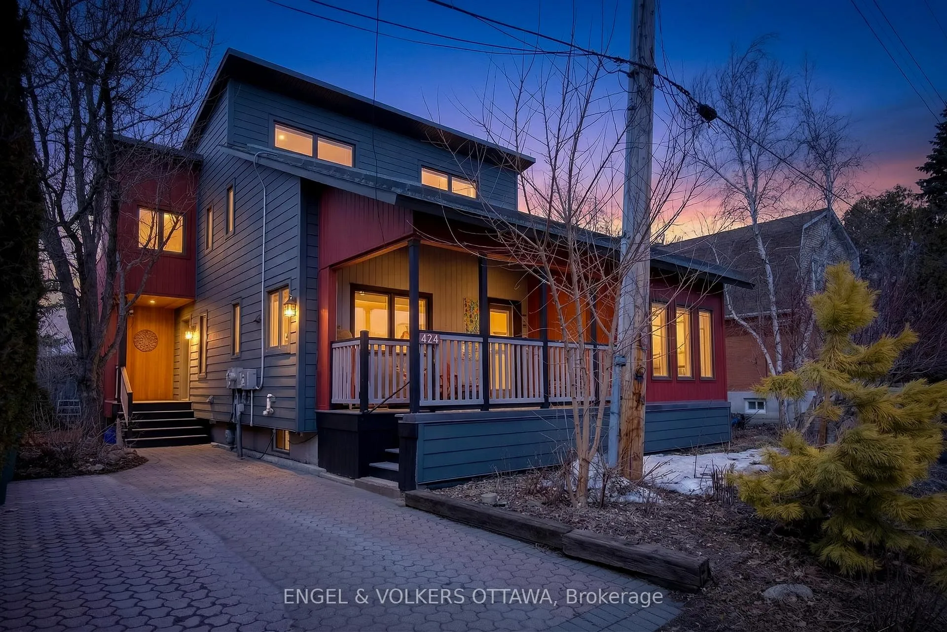 Photo 2 of 424 Lochaber Avenue, Ottawa, Westboro West — HOMEH