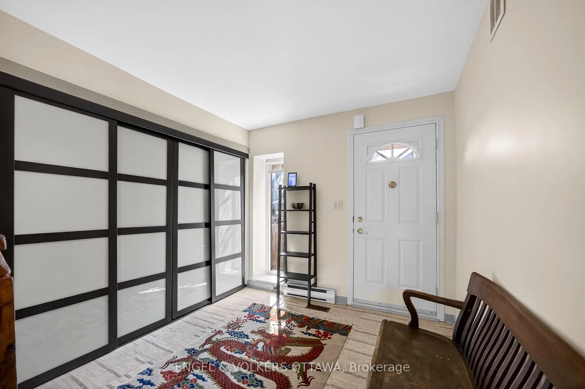 Photo 6 of 424 Lochaber Avenue, Ottawa, Westboro West — HOMEH