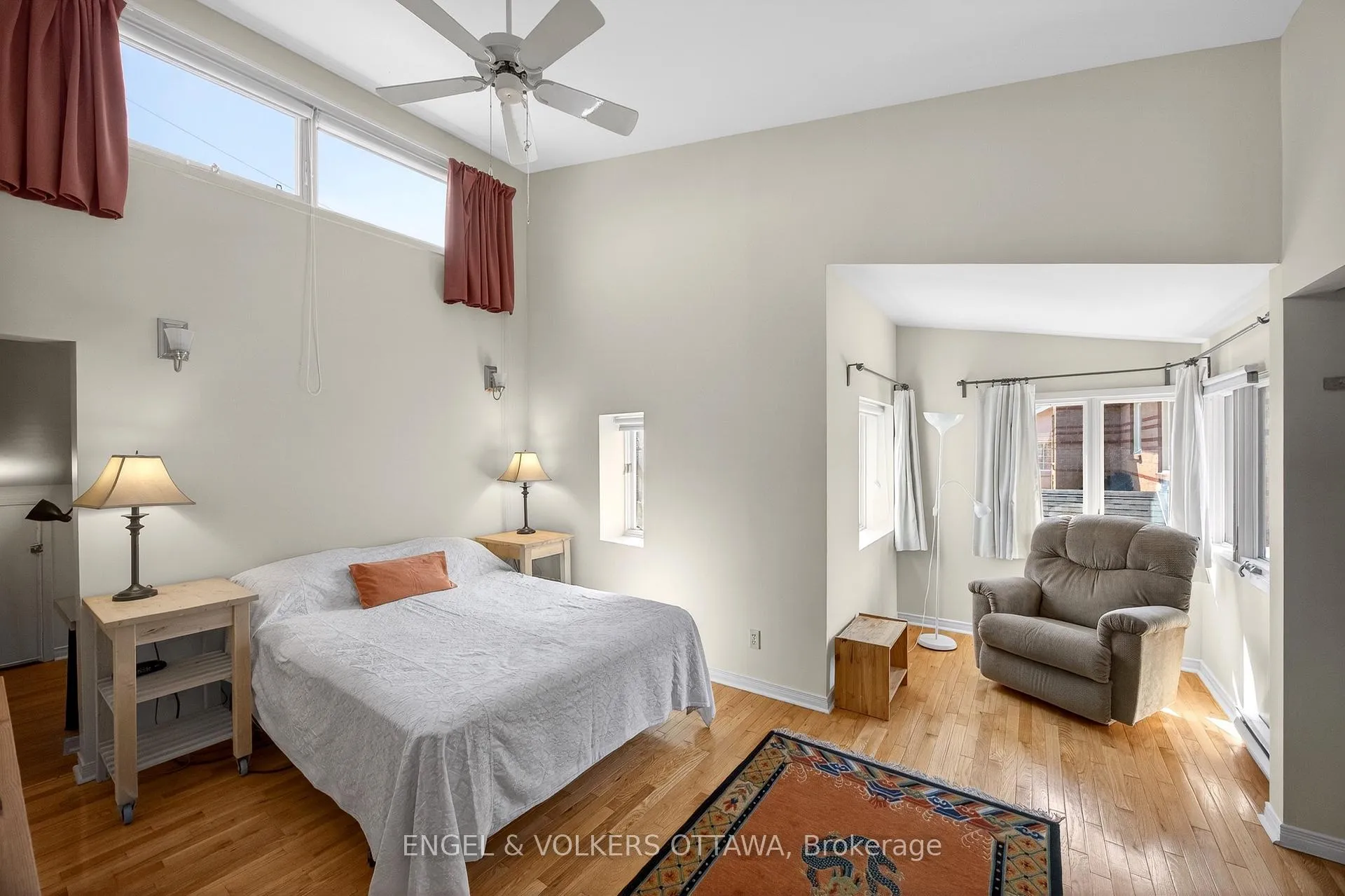Photo 31 of 424 Lochaber Avenue, Ottawa, Westboro West — HOMEH