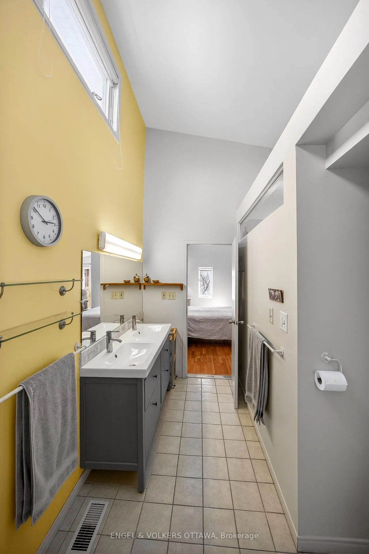 Photo 35 of 424 Lochaber Avenue, Ottawa, Westboro West — HOMEH