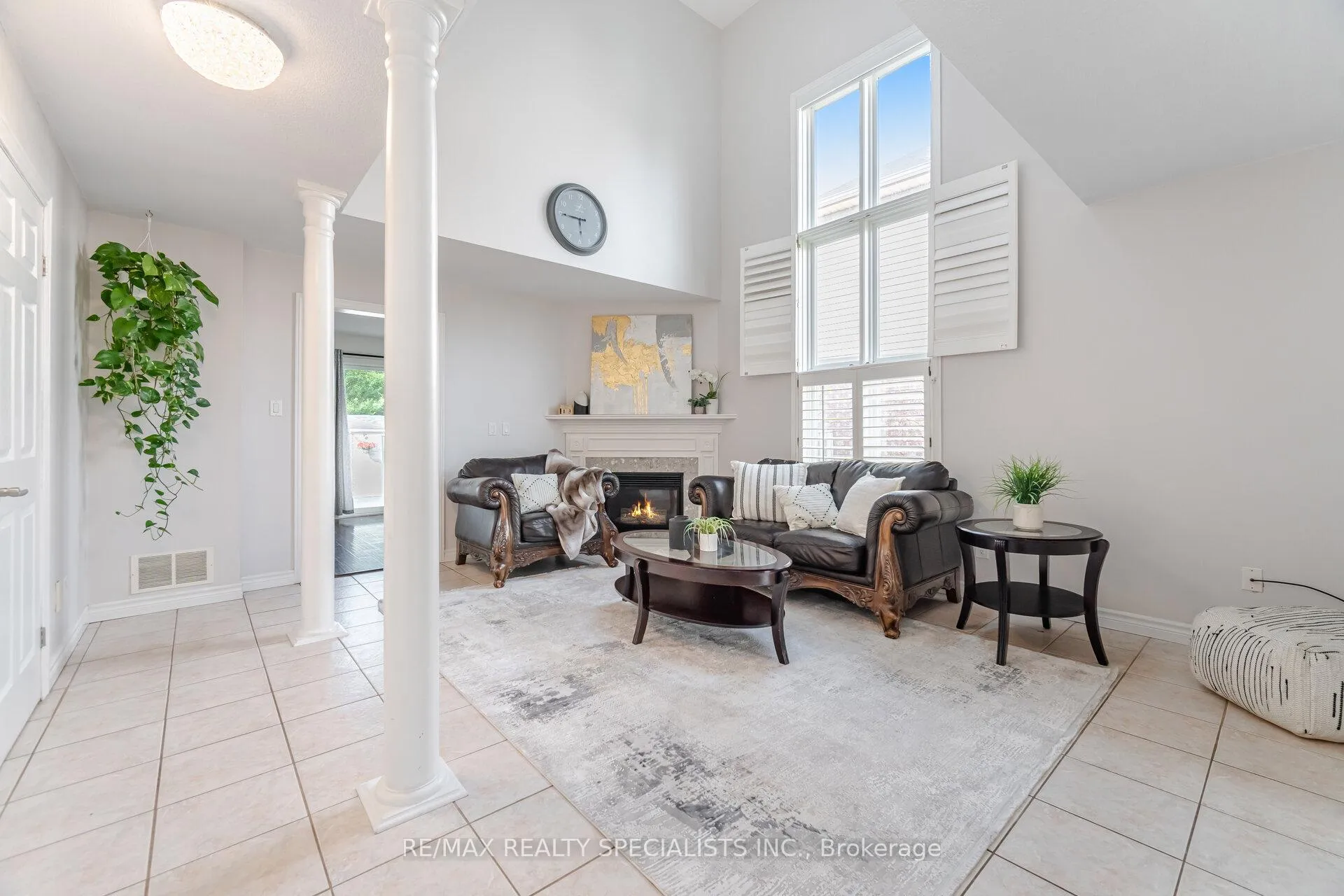 Photo 7 of 108 Confederation Avenue, Thorold, Confederation Heights — HOMEH