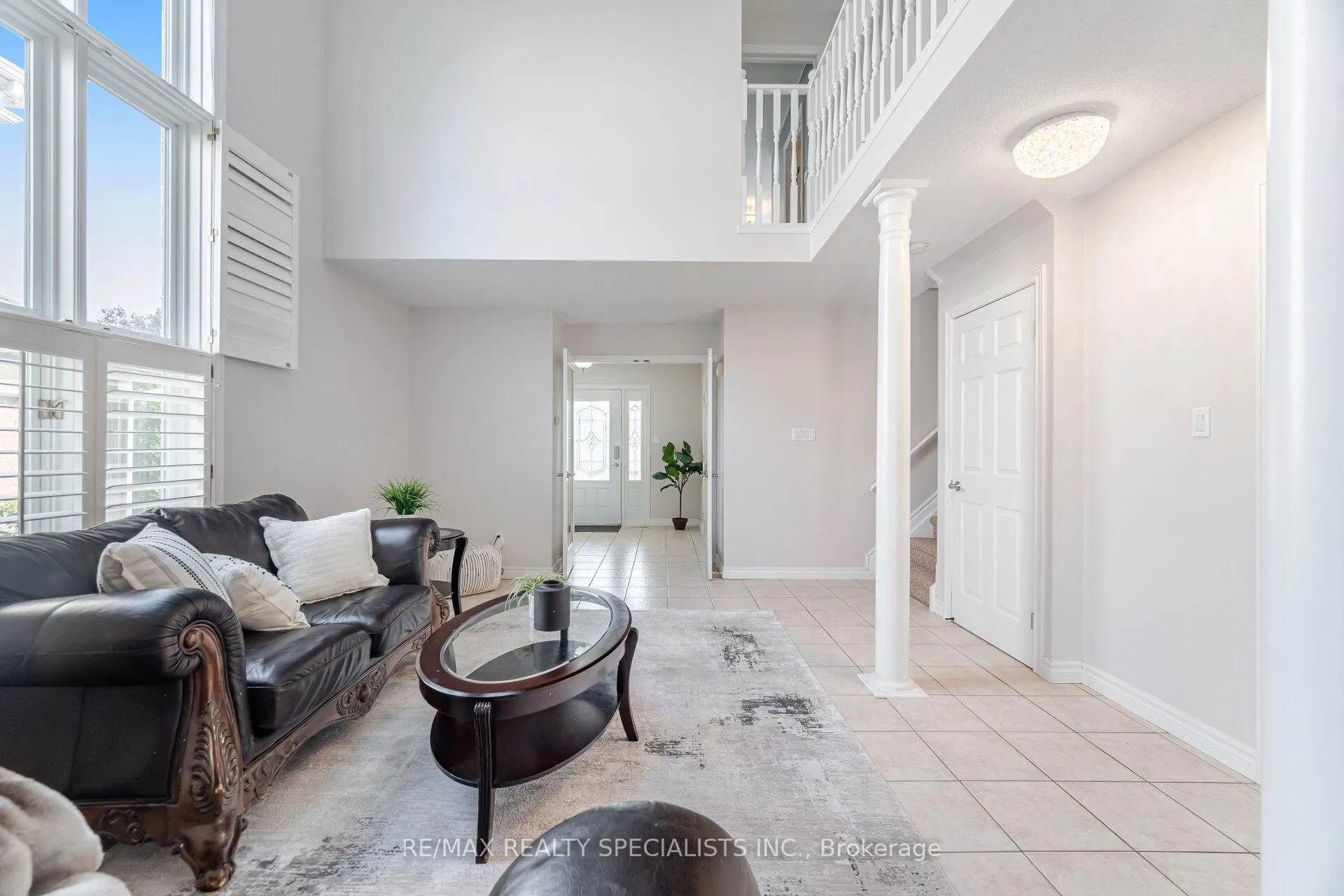 Photo 11 of 108 Confederation Avenue, Thorold, Confederation Heights — HOMEH