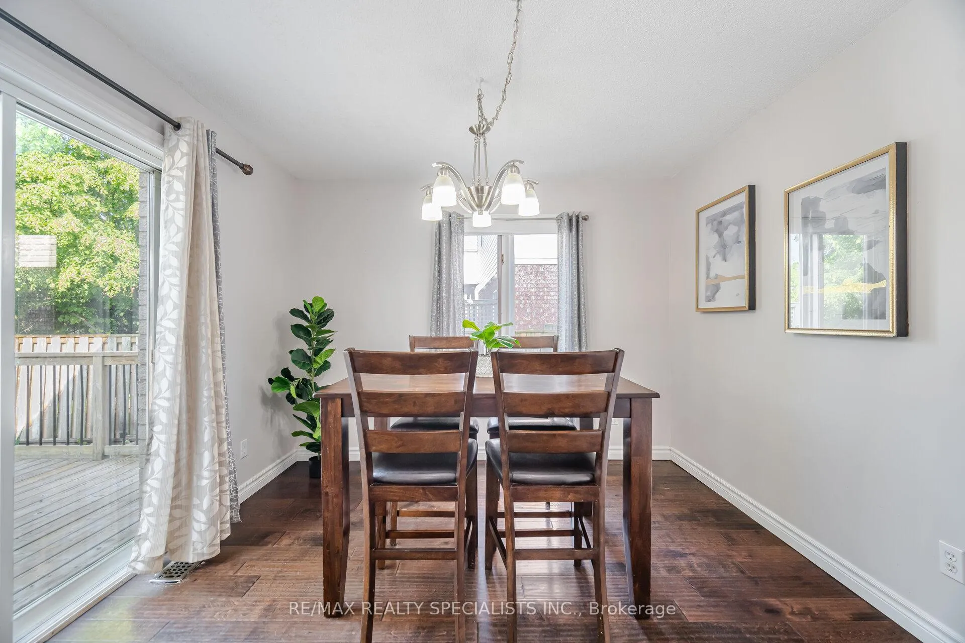 Photo 17 of 108 Confederation Avenue, Thorold, Confederation Heights — HOMEH