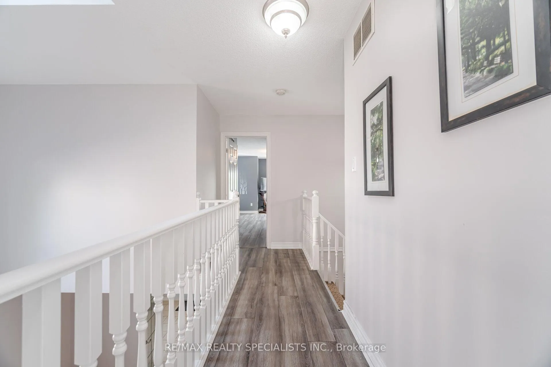 Photo 22 of 108 Confederation Avenue, Thorold, Confederation Heights — HOMEH