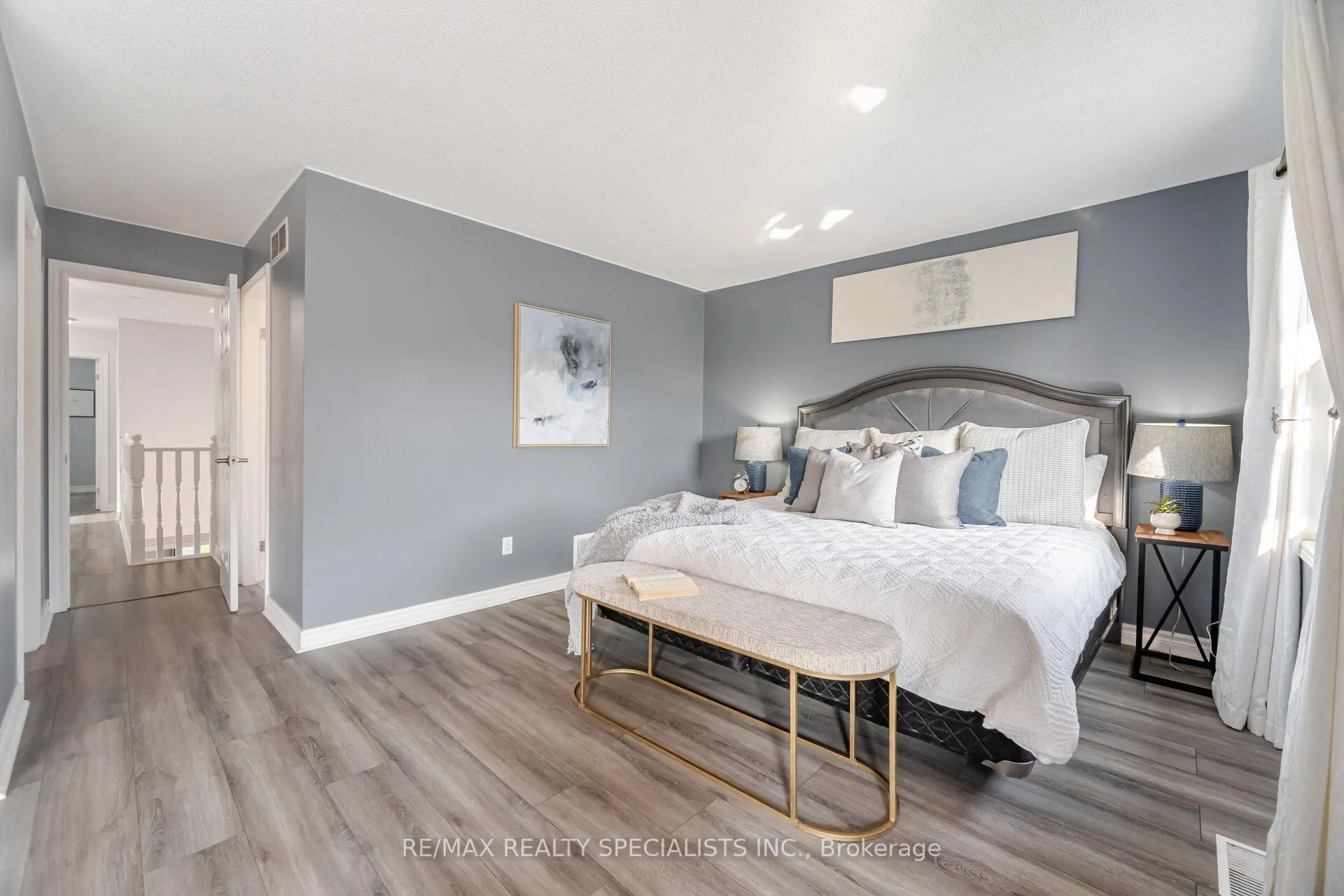 Photo 25 of 108 Confederation Avenue, Thorold, Confederation Heights — HOMEH