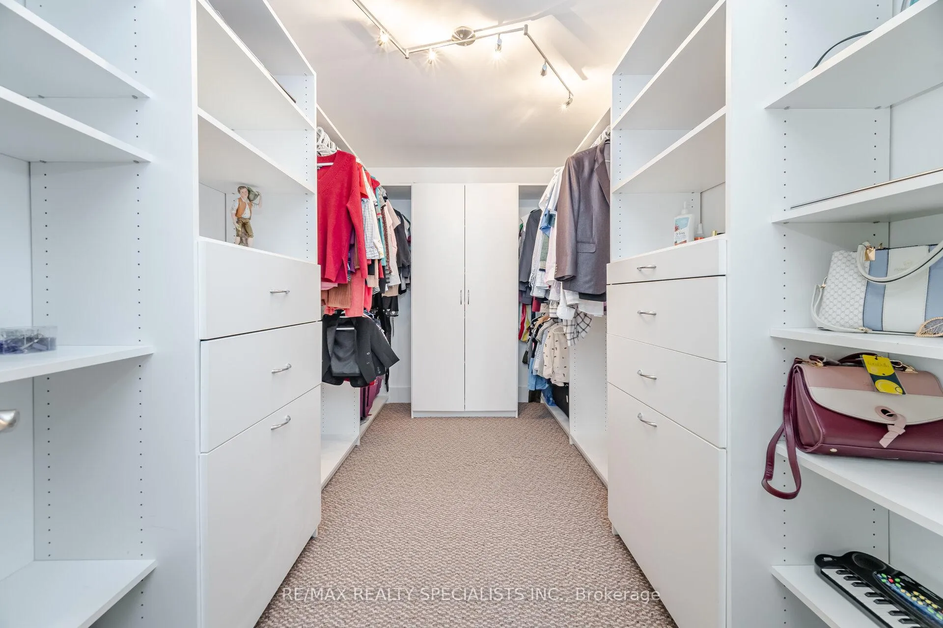 Photo 30 of 108 Confederation Avenue, Thorold, Confederation Heights — HOMEH