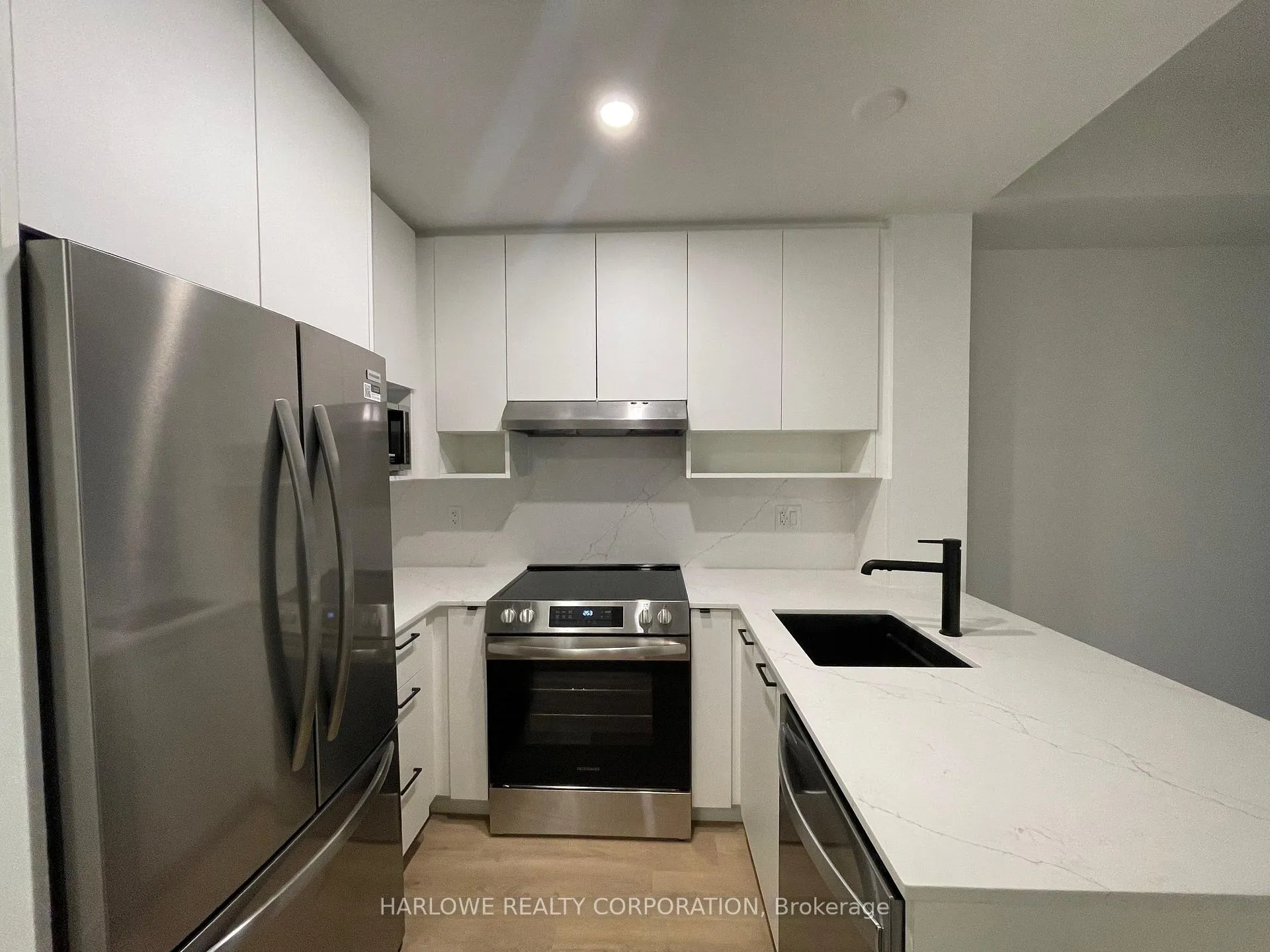 Photo 5 of Unit 705, 206 King Street W, Hamilton, Central — HOMEH