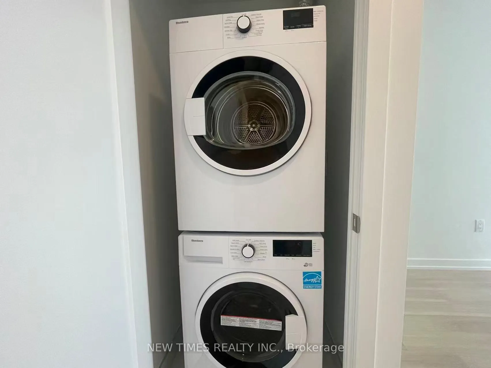 Photo 8 of Unit 2002, 9793 Markham Road, Markham, Greensborough — HOMEH