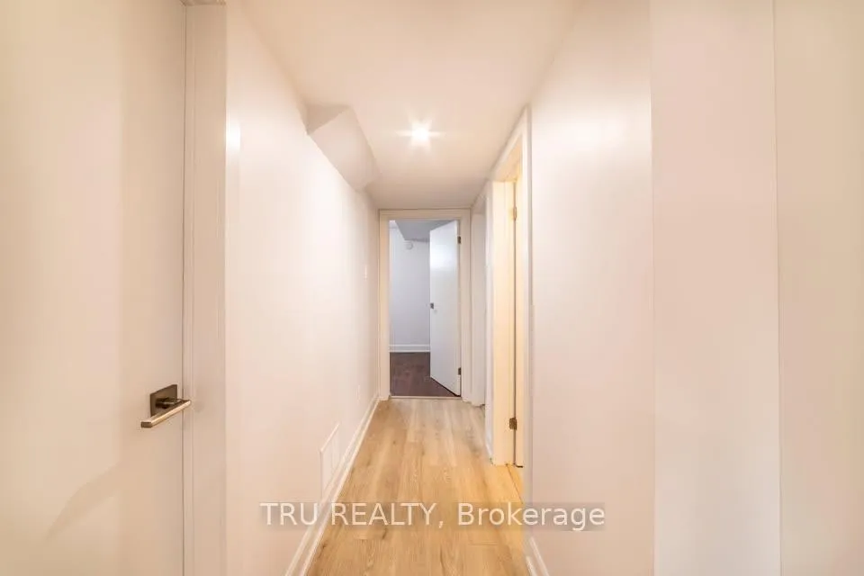 Photo 9 of Unit B, 2424 Iris Street, Ottawa, Parkway Park — HOMEH