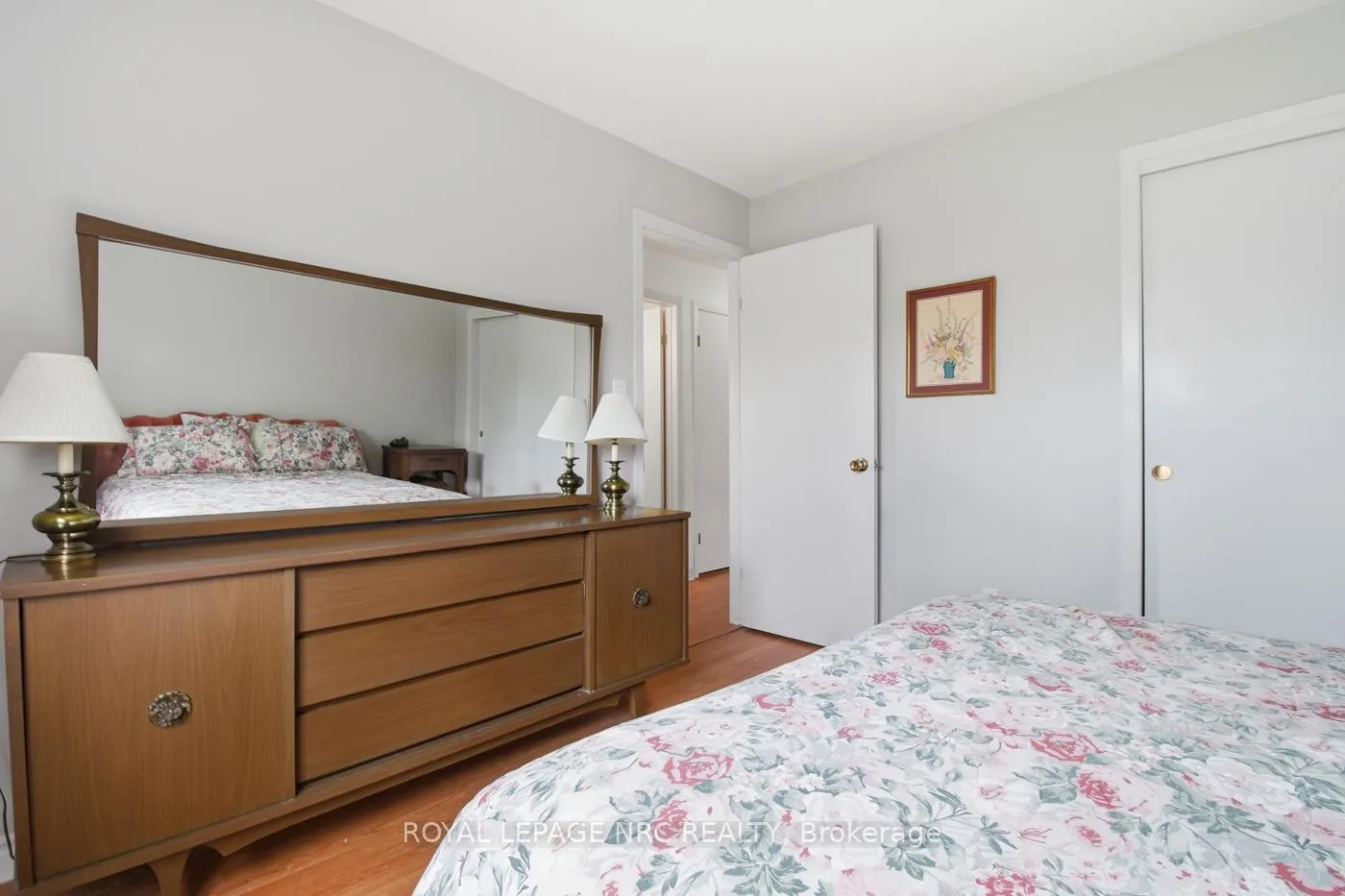 Photo 25 of 50 Leaside Drive, St. Catharines, Carlton/Bunting — HOMEH