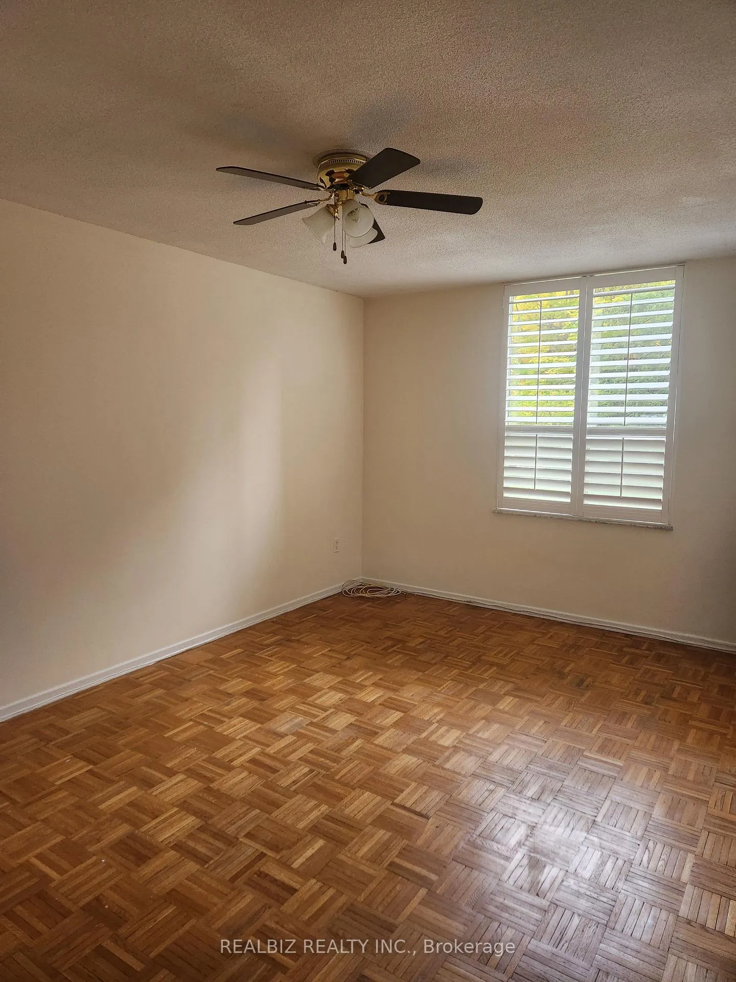 Photo 9 of Unit 110, 5 Shady Golfway, Toronto, Flemingdon Park — HOMEH