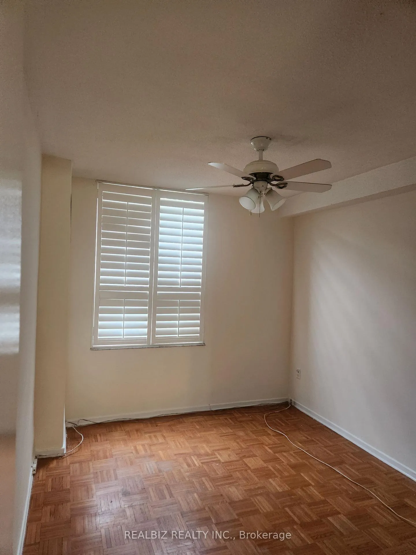 Photo 10 of Unit 110, 5 Shady Golfway, Toronto, Flemingdon Park — HOMEH