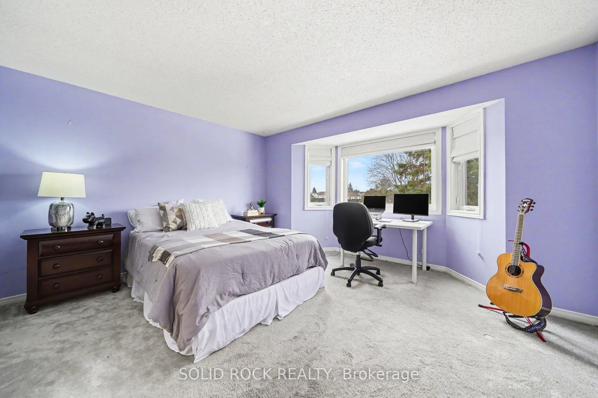 Photo 25 of 51 Pemberton Crescent, Ottawa, Manordale — HOMEH