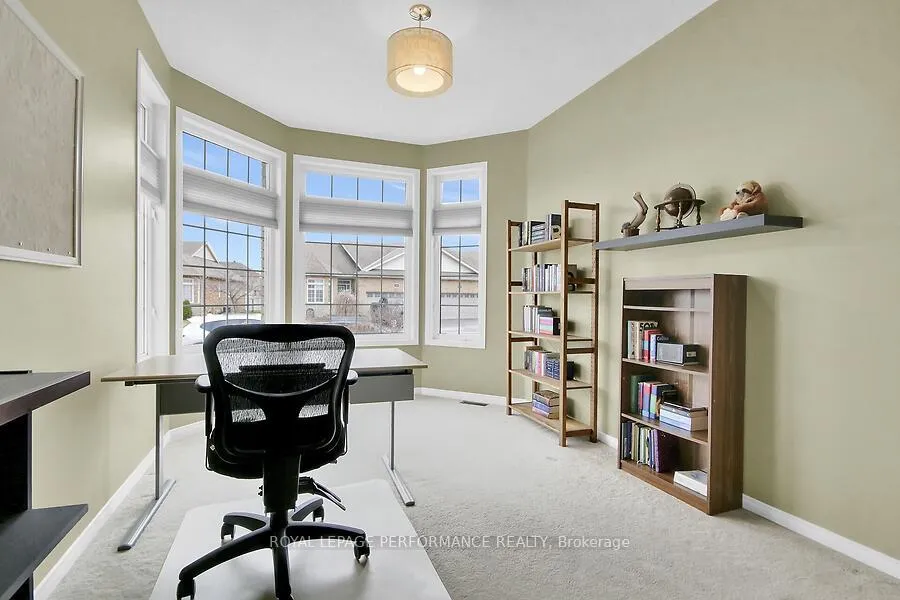 Photo 33 of 910 Burwash Landing Bay, Ottawa, Kanata - Morgan's Grant/South March — HOMEH