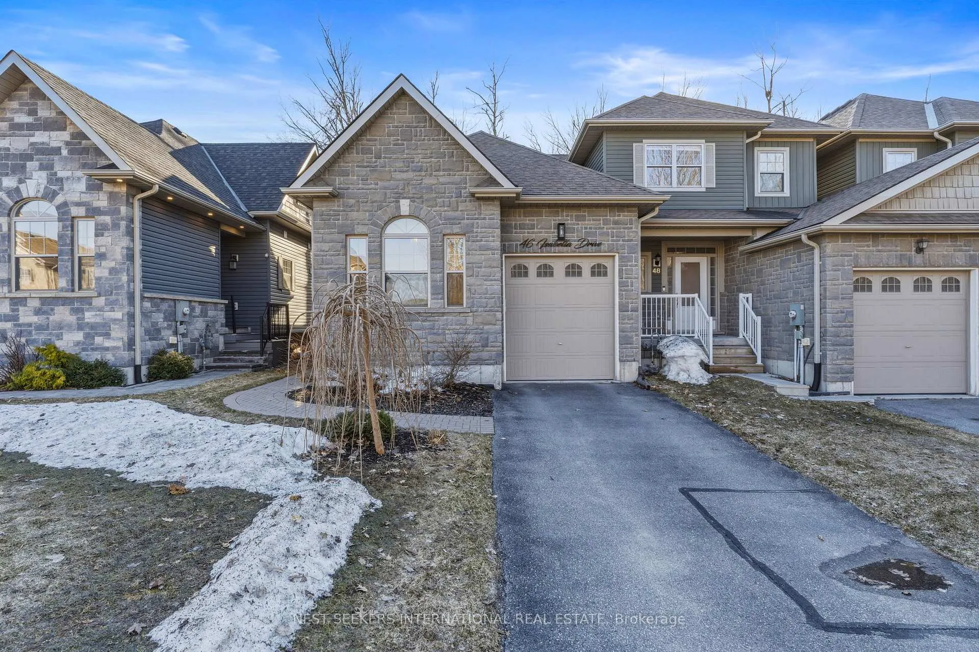 Photo 1 of 46 Isabella Drive, Orillia — HOMEH