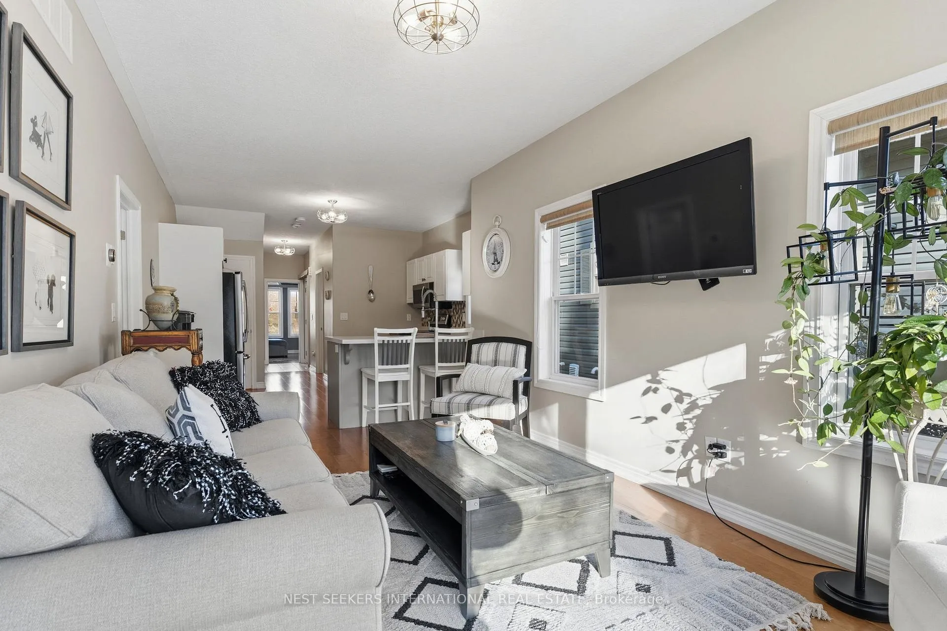 Photo 16 of 46 Isabella Drive, Orillia — HOMEH
