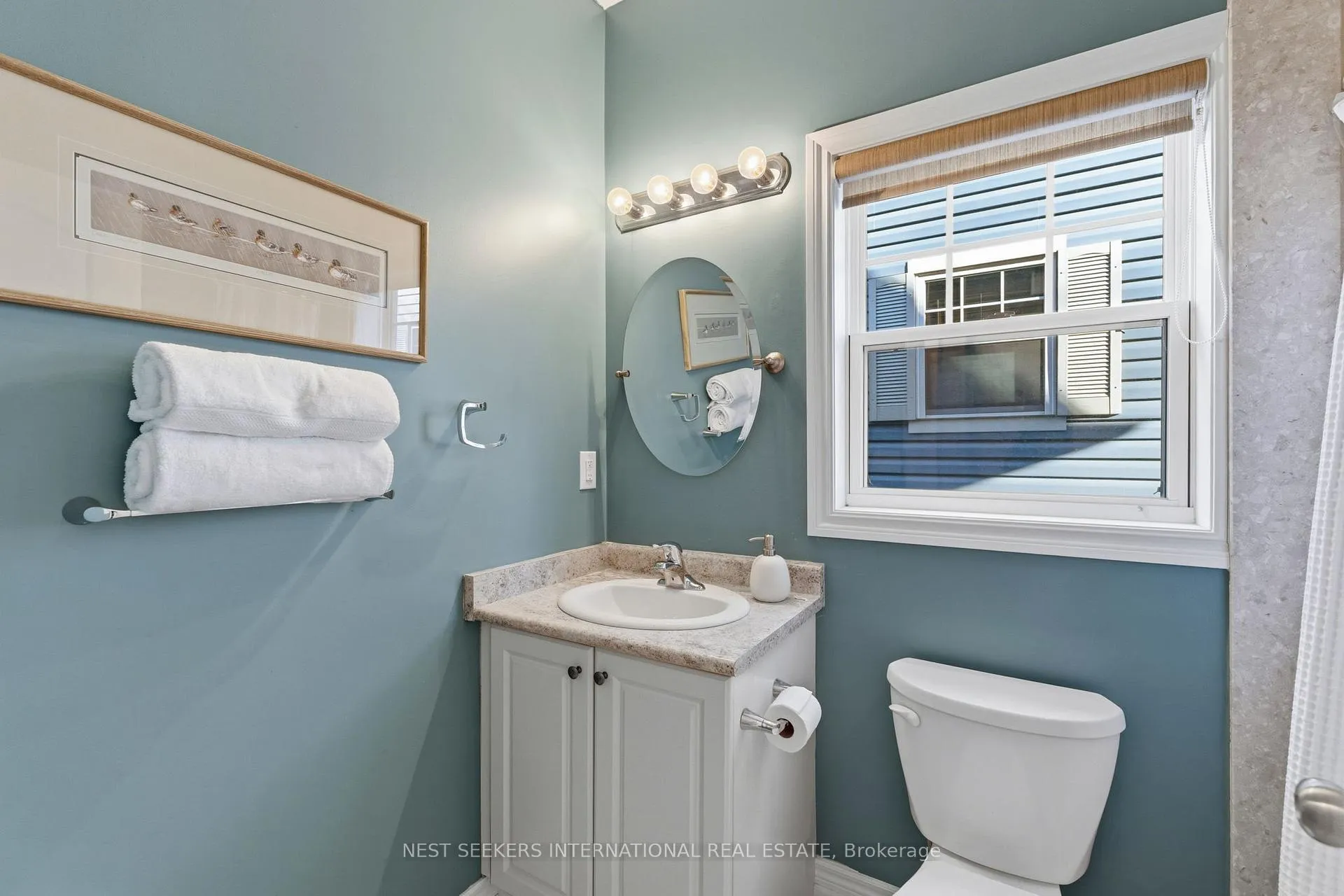 Photo 17 of 46 Isabella Drive, Orillia — HOMEH
