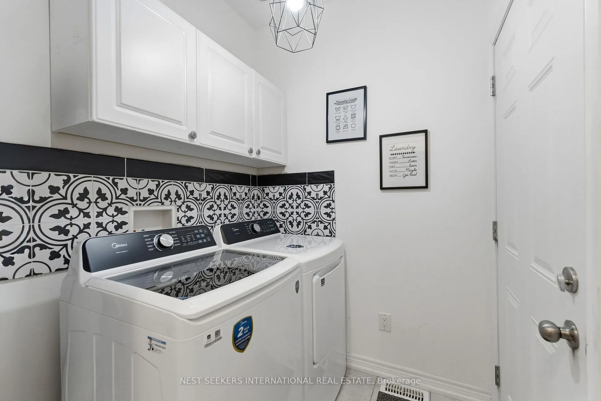 Photo 21 of 46 Isabella Drive, Orillia — HOMEH