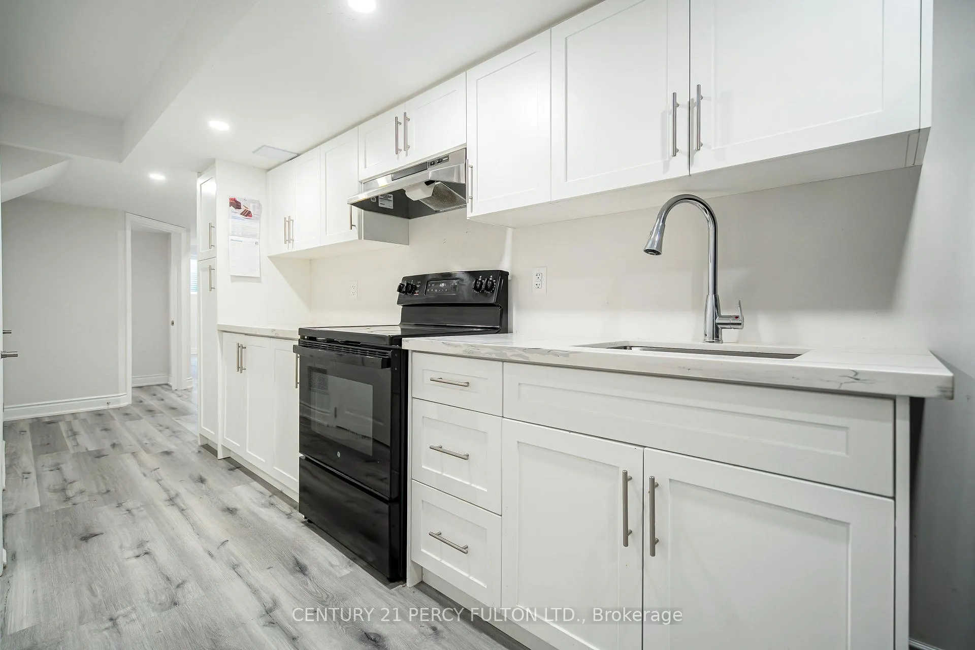 Photo 18 of 26 Gabrielle Drive, Brampton, Fletcher's Meadow — HOMEH
