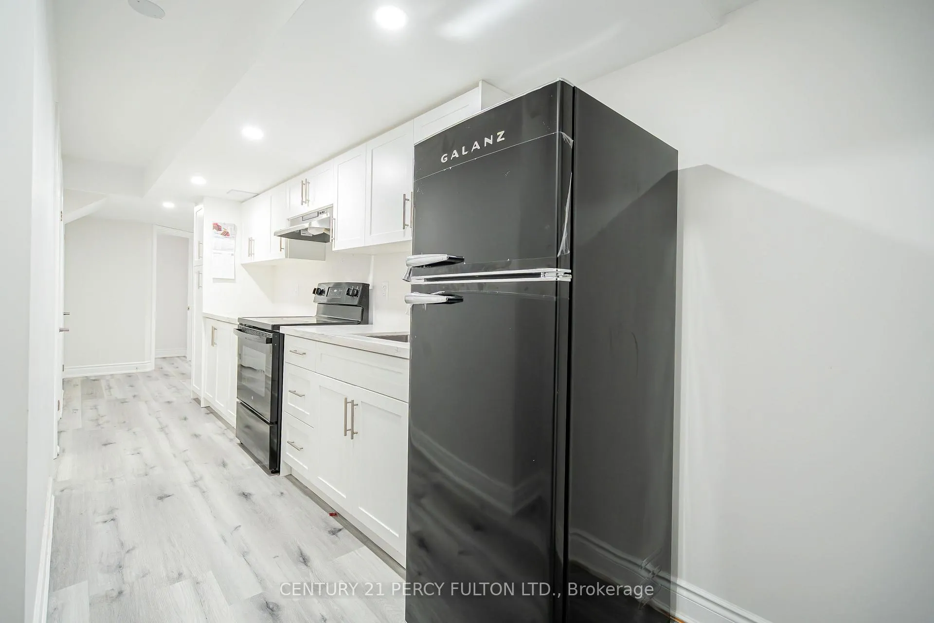 Photo 19 of 26 Gabrielle Drive, Brampton, Fletcher's Meadow — HOMEH