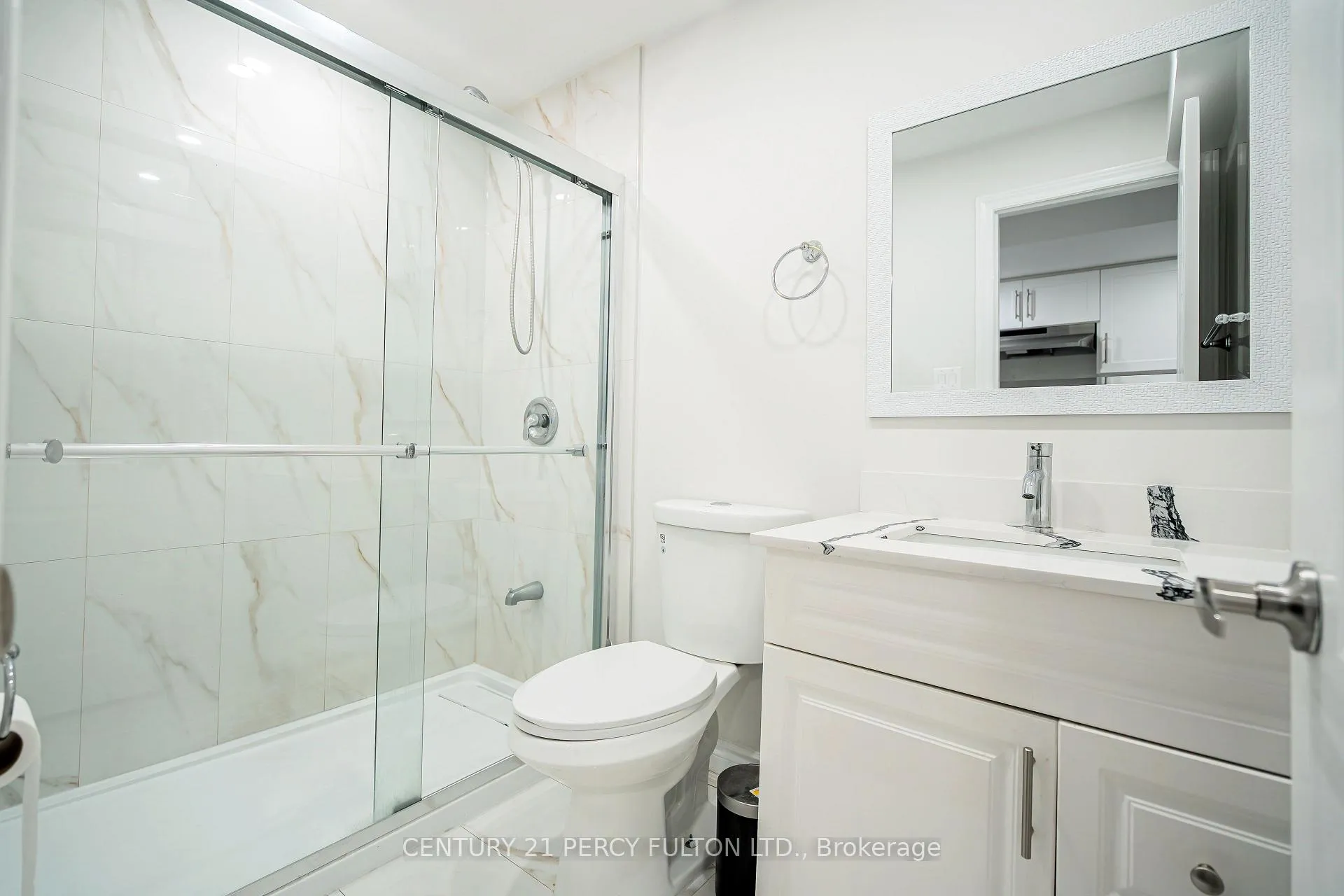 Photo 20 of 26 Gabrielle Drive, Brampton, Fletcher's Meadow — HOMEH