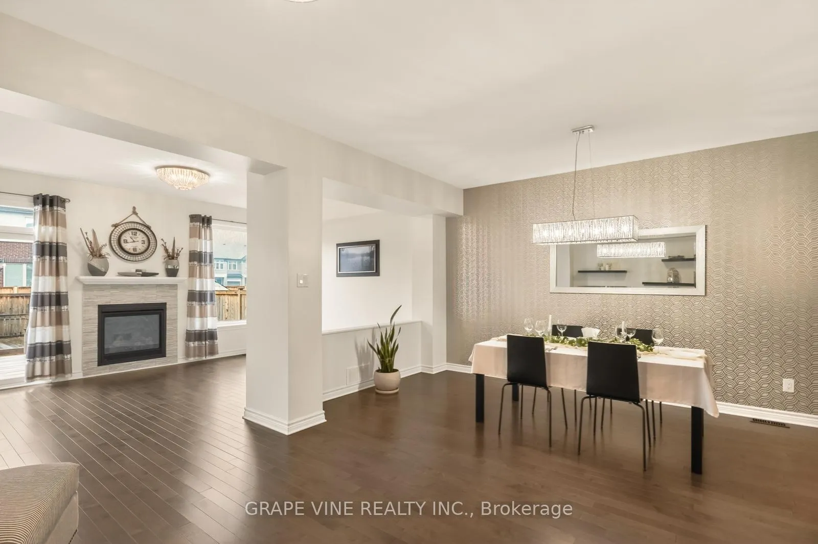 Photo 12 of 383 Memorial Grove, Ottawa, Riverside South/Gloucester Glen — HOMEH