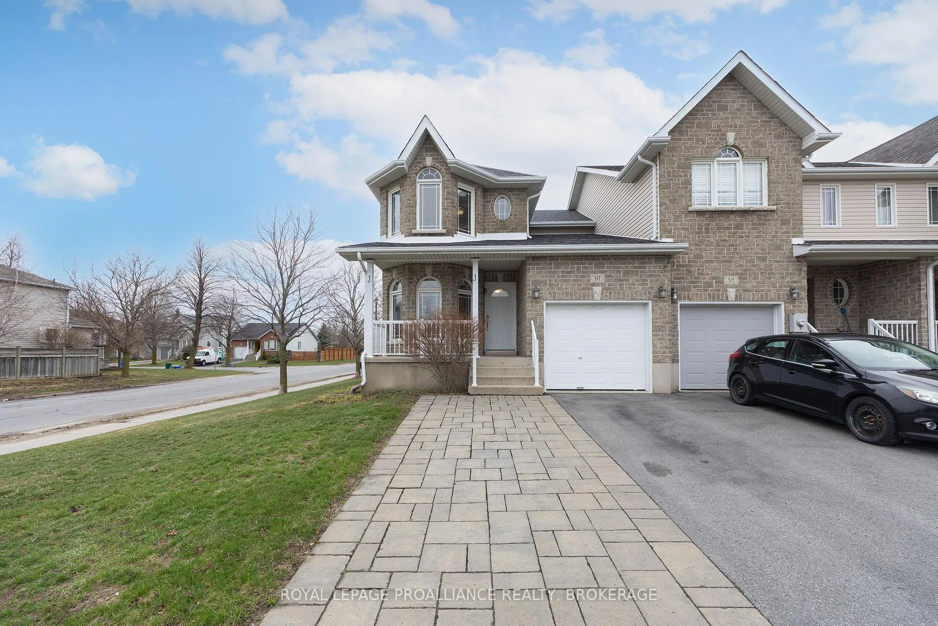 Photo 3 of 317 Rose Abbey Drive, Kingston, Kingston East (Incl Barret Crt) — HOMEH