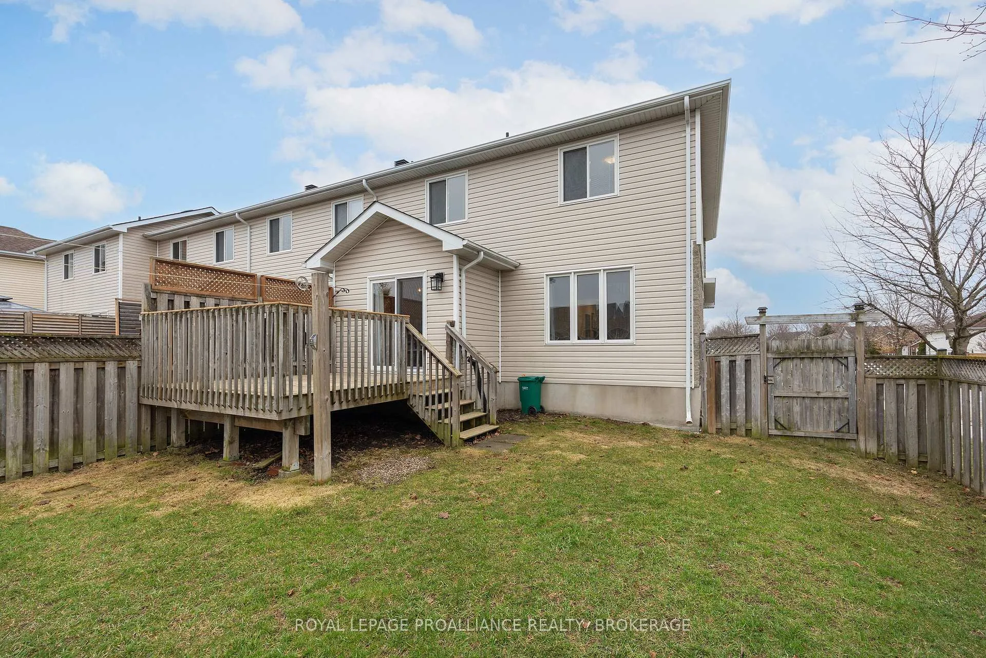 Photo 7 of 317 Rose Abbey Drive, Kingston, Kingston East (Incl Barret Crt) — HOMEH