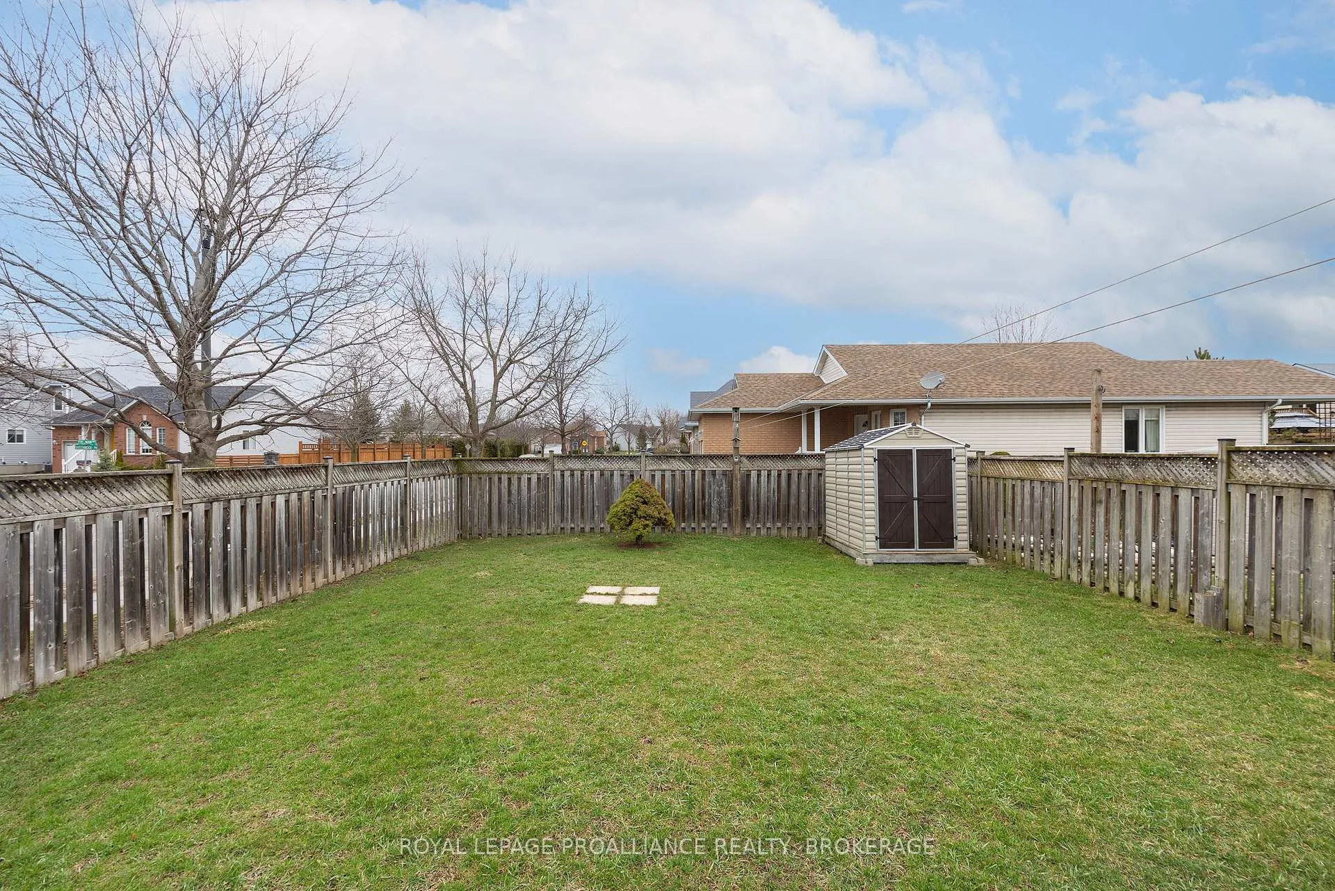 Photo 8 of 317 Rose Abbey Drive, Kingston, Kingston East (Incl Barret Crt) — HOMEH