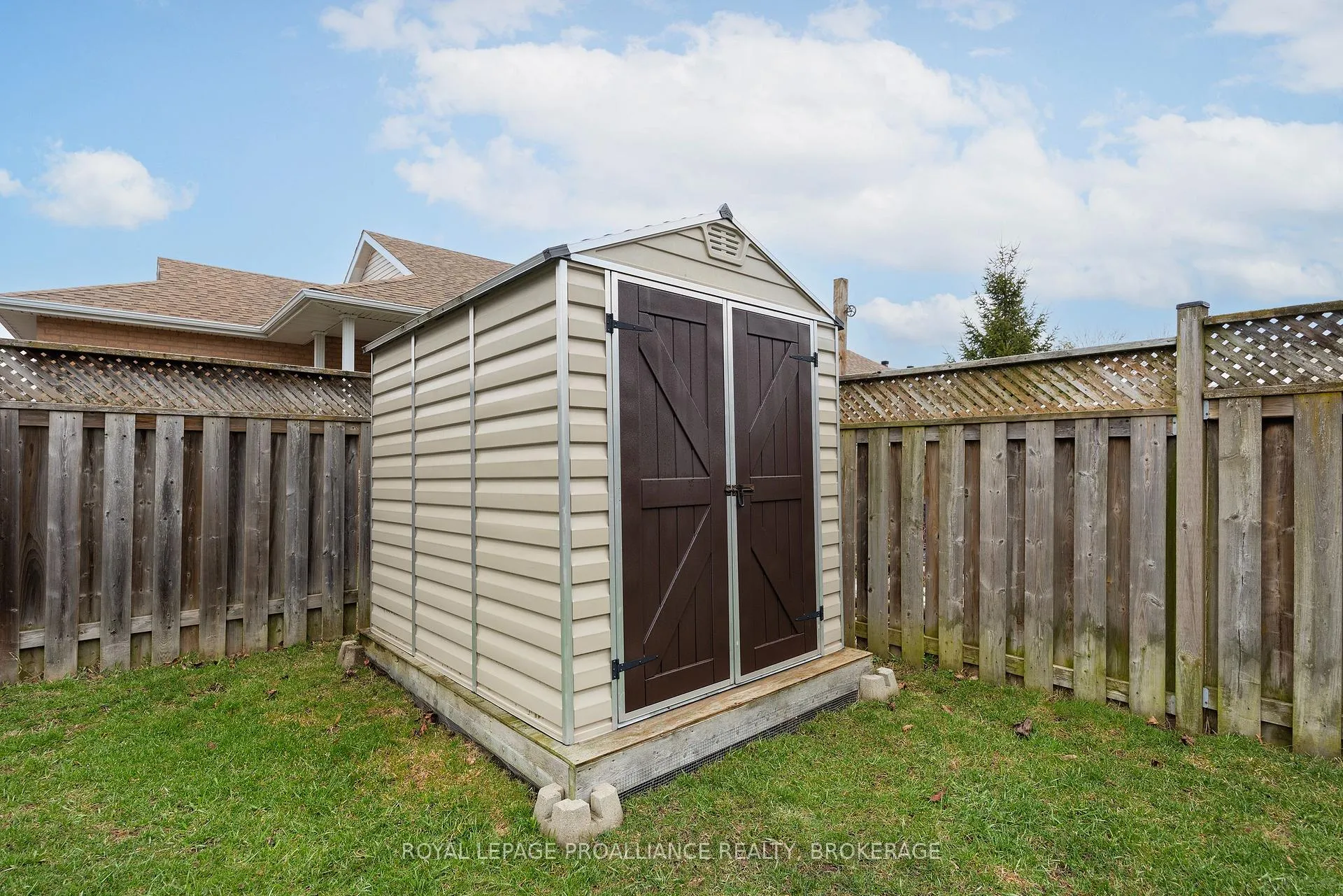 Photo 9 of 317 Rose Abbey Drive, Kingston, Kingston East (Incl Barret Crt) — HOMEH