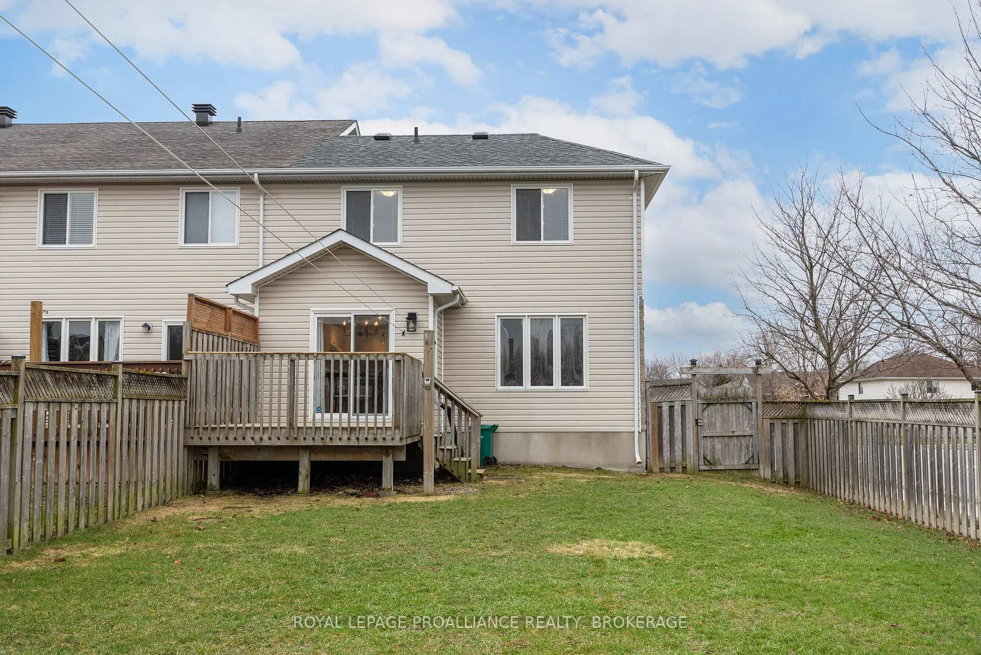 Photo 11 of 317 Rose Abbey Drive, Kingston, Kingston East (Incl Barret Crt) — HOMEH