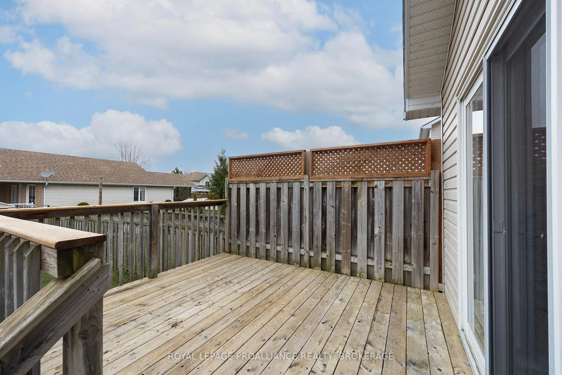 Photo 12 of 317 Rose Abbey Drive, Kingston, Kingston East (Incl Barret Crt) — HOMEH