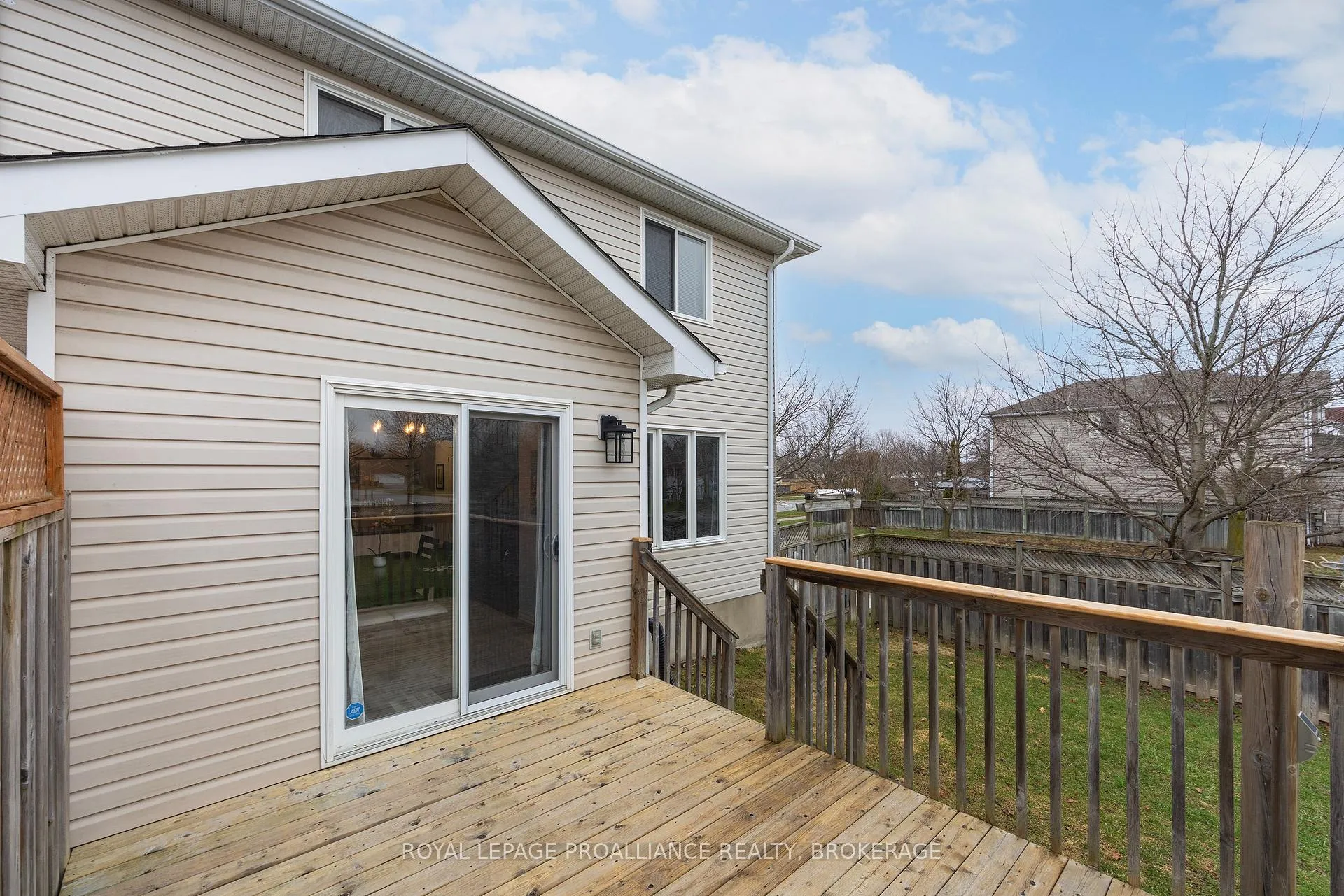 Photo 13 of 317 Rose Abbey Drive, Kingston, Kingston East (Incl Barret Crt) — HOMEH