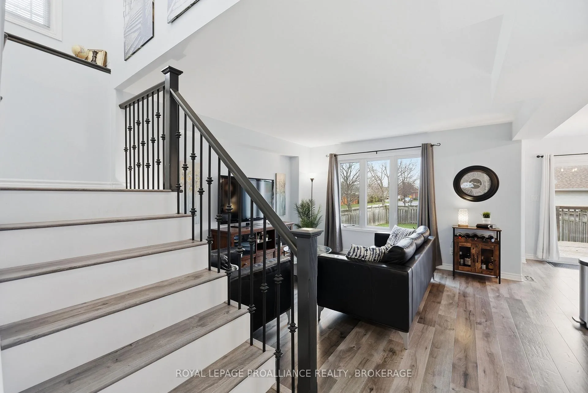 Photo 21 of 317 Rose Abbey Drive, Kingston, Kingston East (Incl Barret Crt) — HOMEH