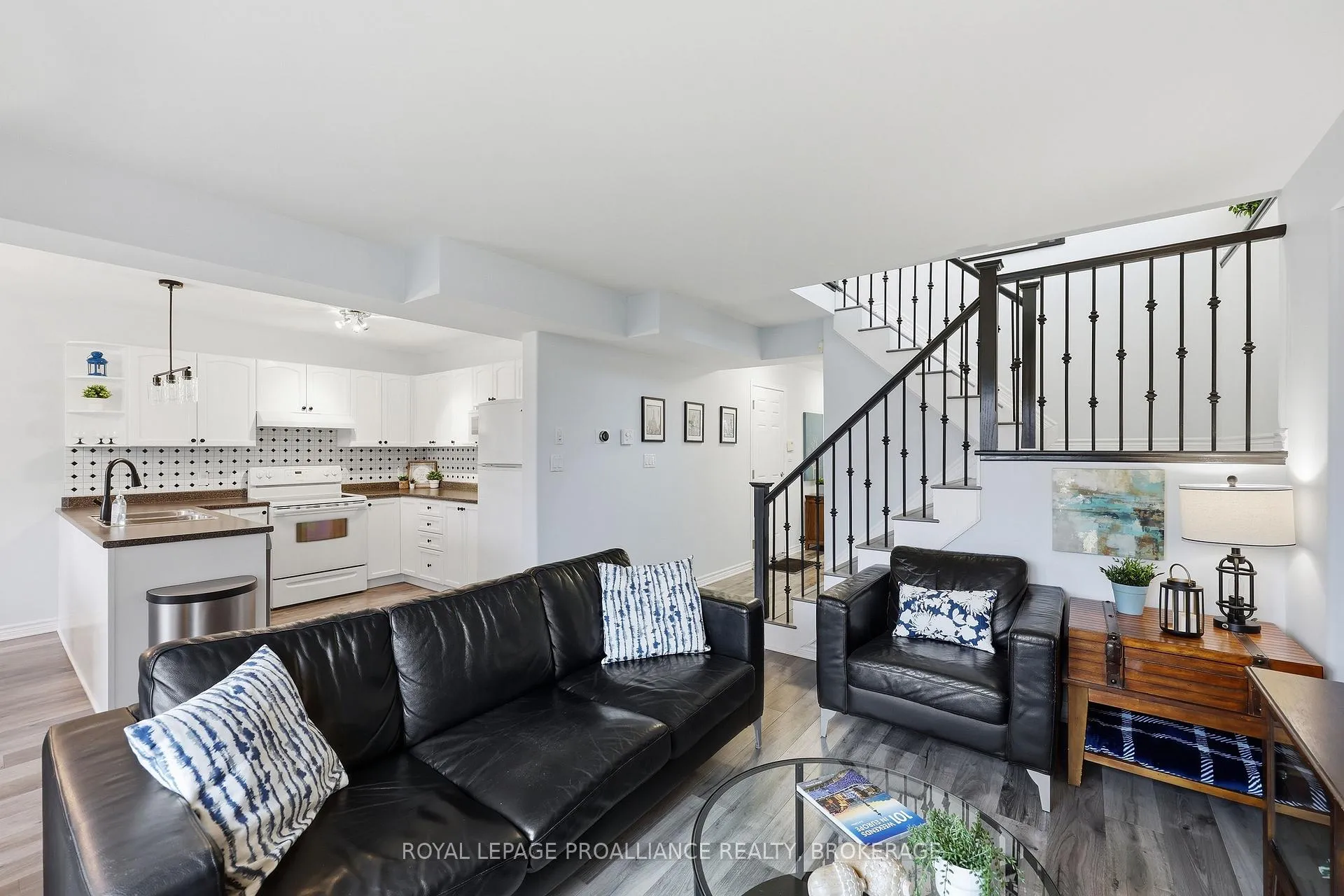 Photo 25 of 317 Rose Abbey Drive, Kingston, Kingston East (Incl Barret Crt) — HOMEH
