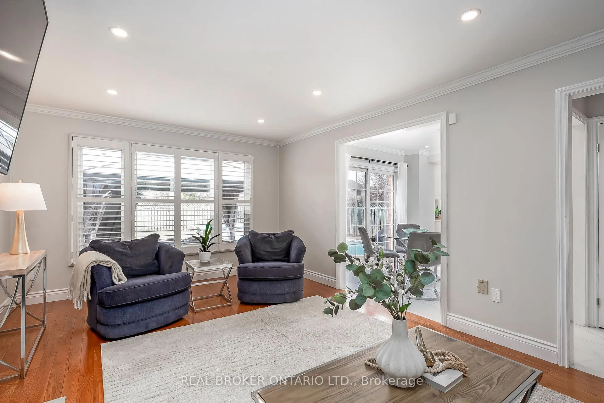 Photo 20 of 2152 Heidi Avenue, Burlington, Headon — HOMEH
