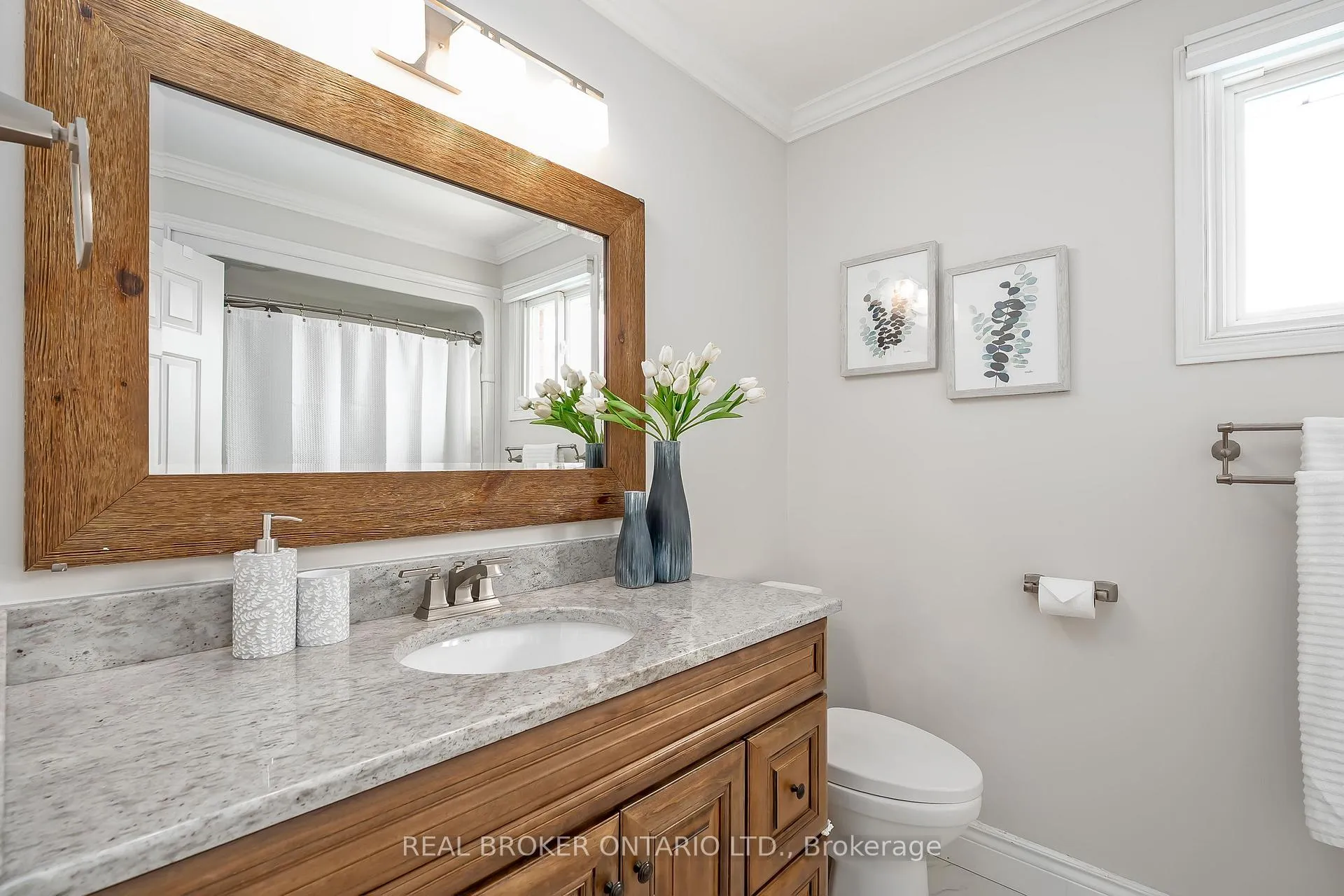 Photo 39 of 2152 Heidi Avenue, Burlington, Headon — HOMEH