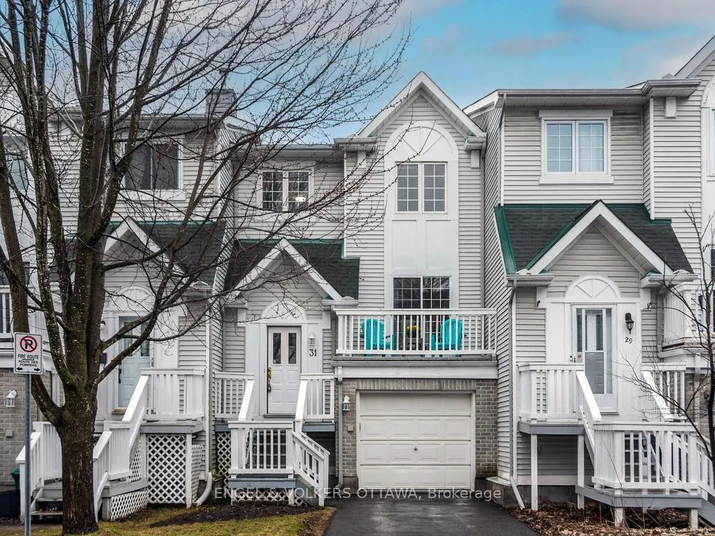 Photo 1 of 31 Castlegreen Private, Ottawa, Hunt Club Park/Greenboro — HOMEH