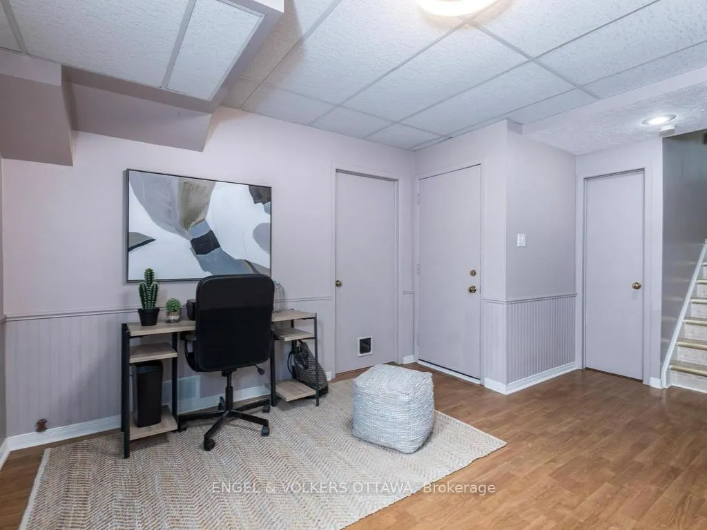 Photo 22 of 31 Castlegreen Private, Ottawa, Hunt Club Park/Greenboro — HOMEH