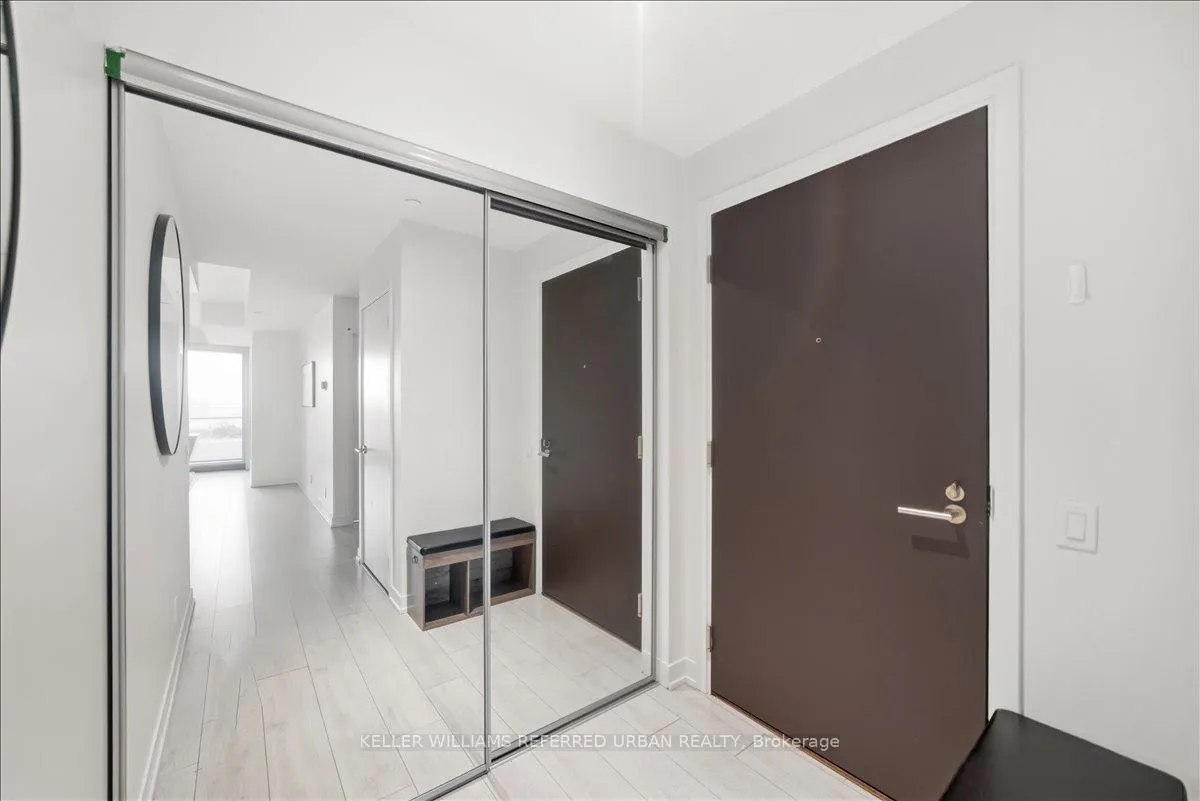 Photo 3 of Unit 812, 39 Mary Street, Barrie, City Centre — HOMEH