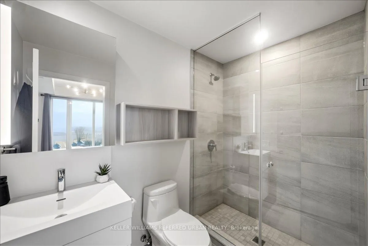 Photo 14 of Unit 812, 39 Mary Street, Barrie, City Centre — HOMEH