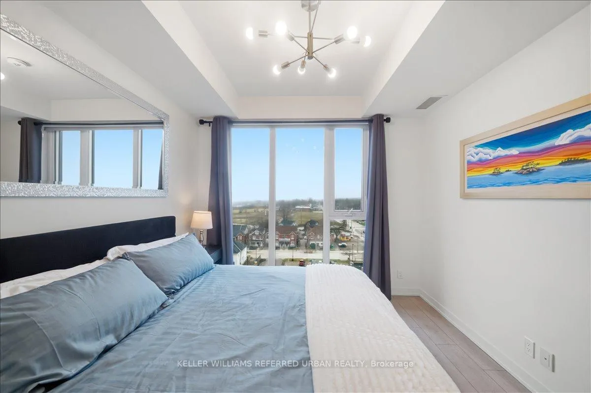 Photo 18 of Unit 812, 39 Mary Street, Barrie, City Centre — HOMEH