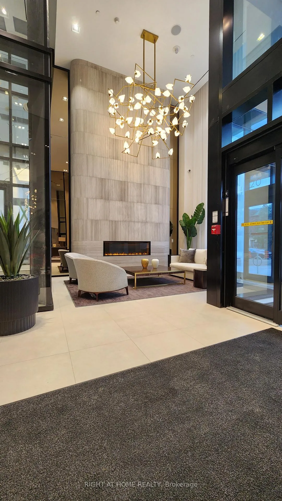 Photo 13 of Unit 536, 2020 Bathurst Street, Toronto, Humewood-Cedarvale — HOMEH