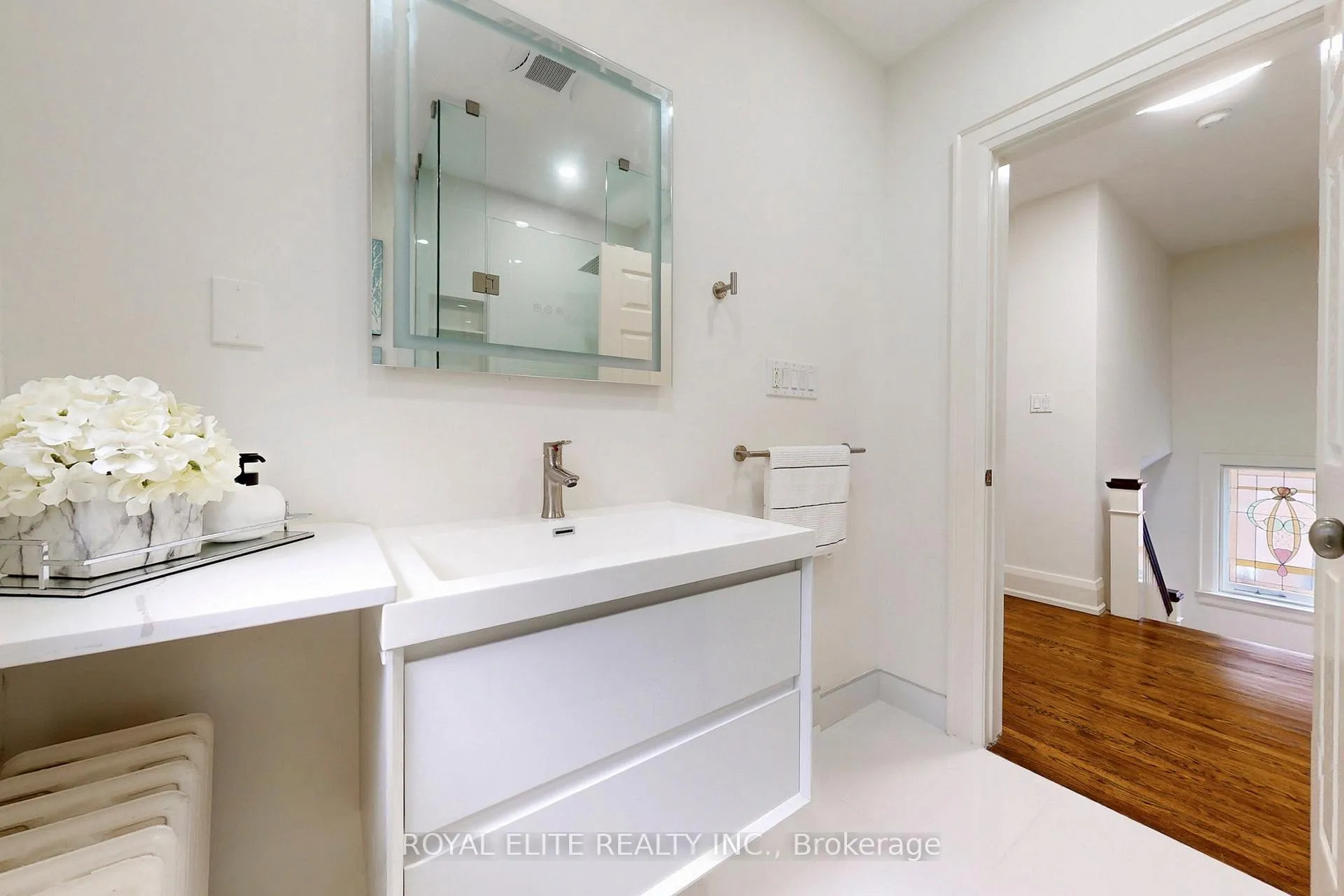Photo 34 of 177 Glengrove Avenue W, Toronto, Lawrence Park South — HOMEH