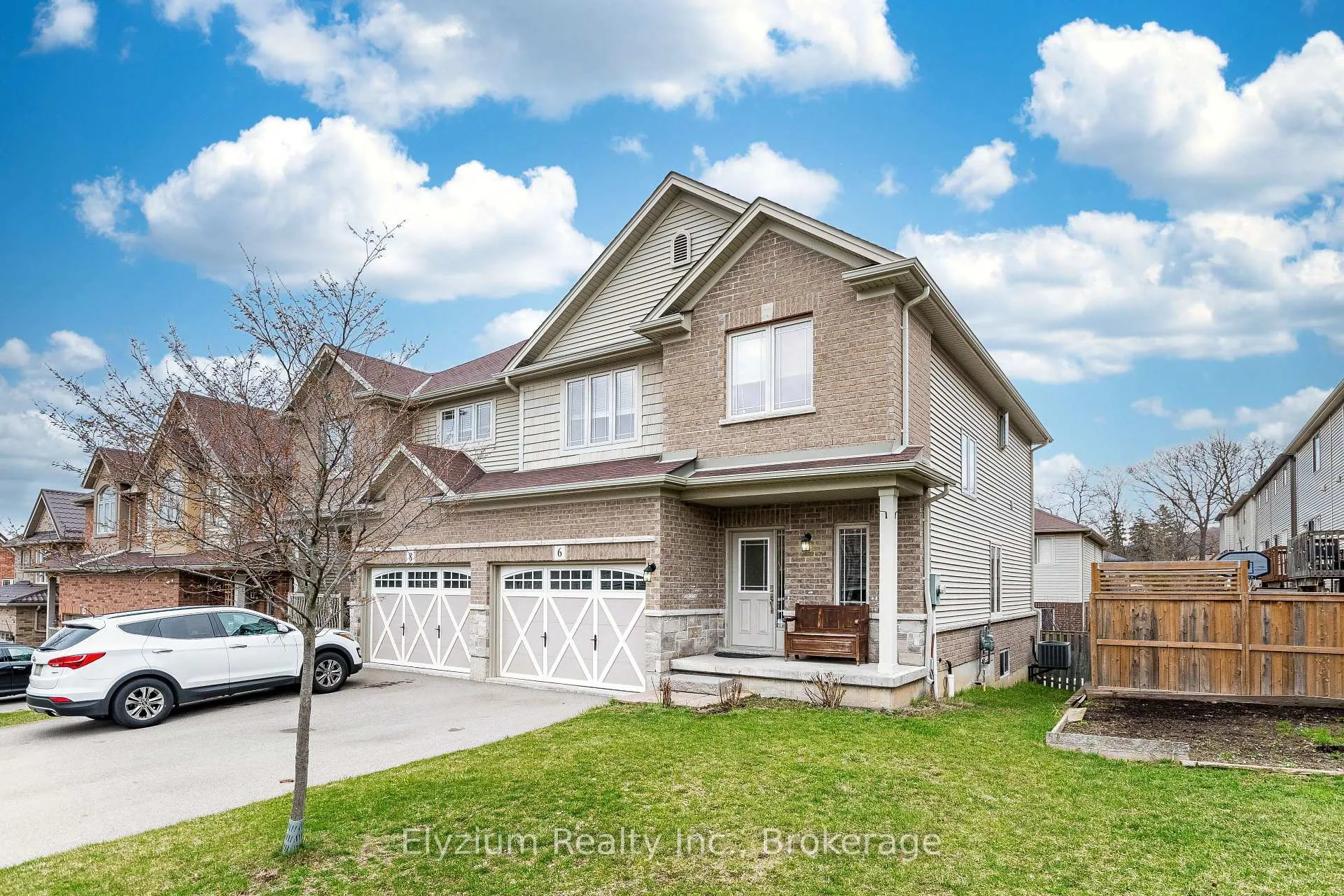 Photo 3 of 6 Ambrose Avenue, Hamilton, Vincent — HOMEH