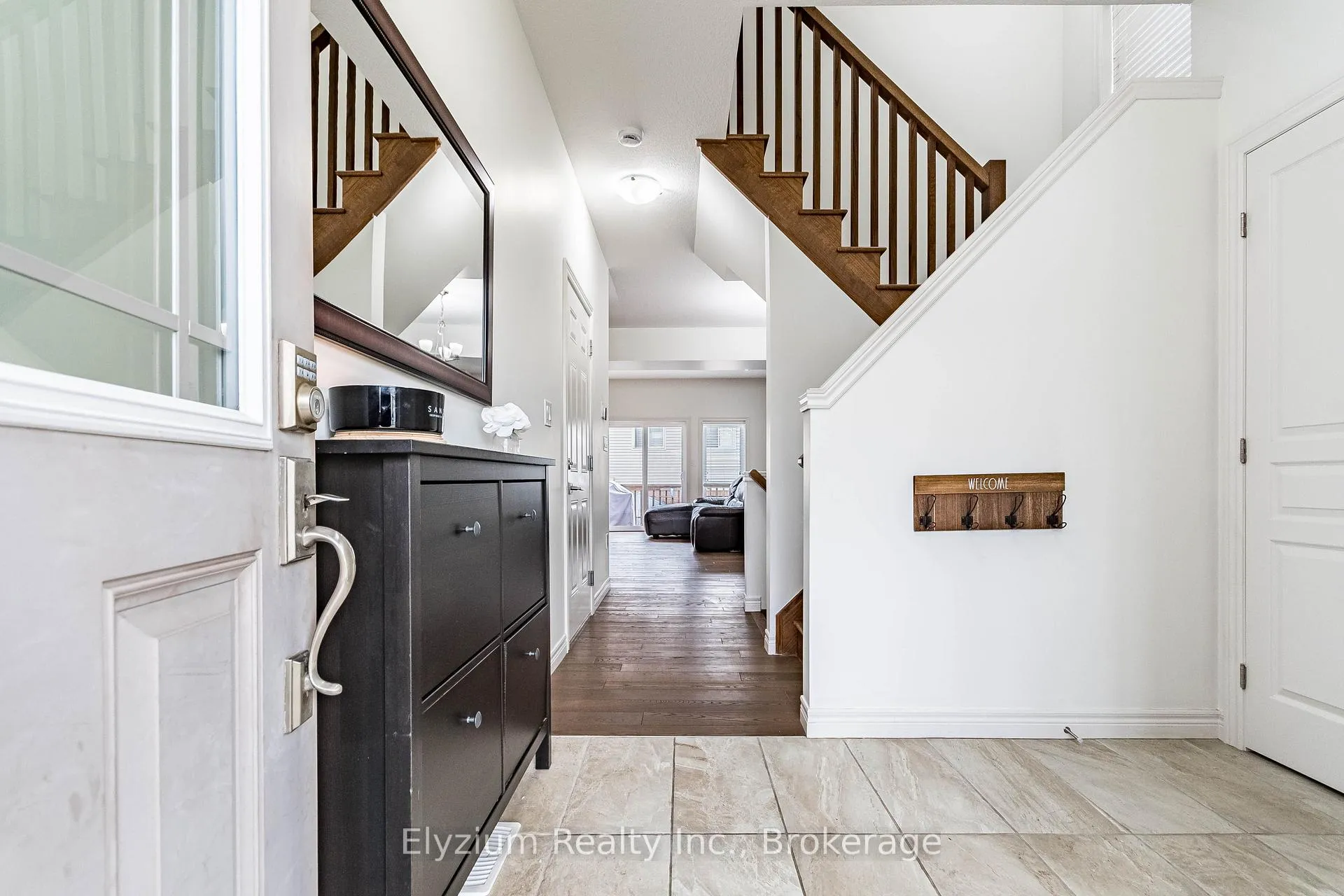 Photo 5 of 6 Ambrose Avenue, Hamilton, Vincent — HOMEH