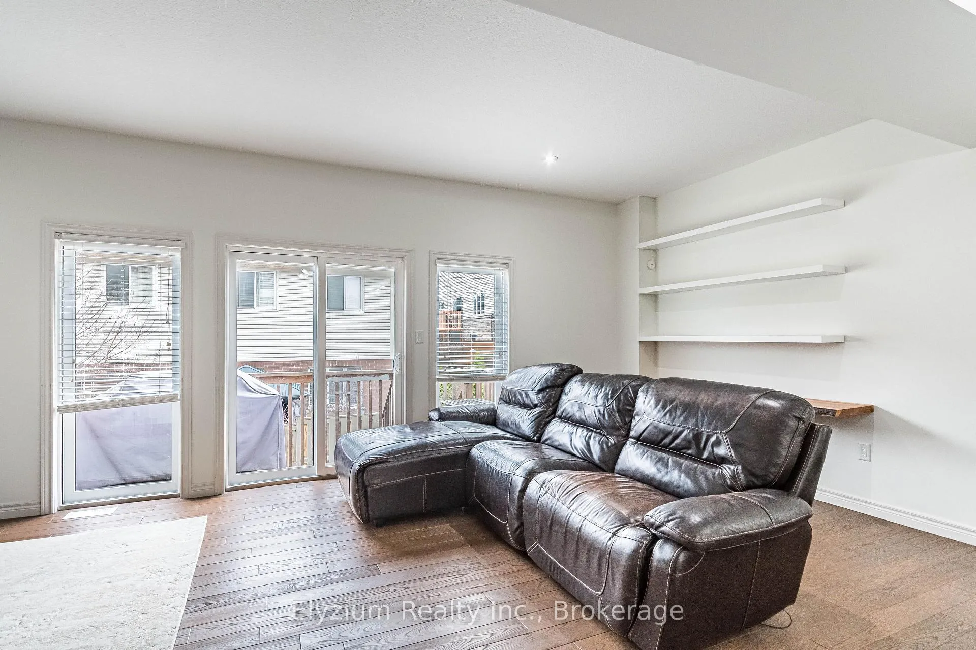 Photo 14 of 6 Ambrose Avenue, Hamilton, Vincent — HOMEH